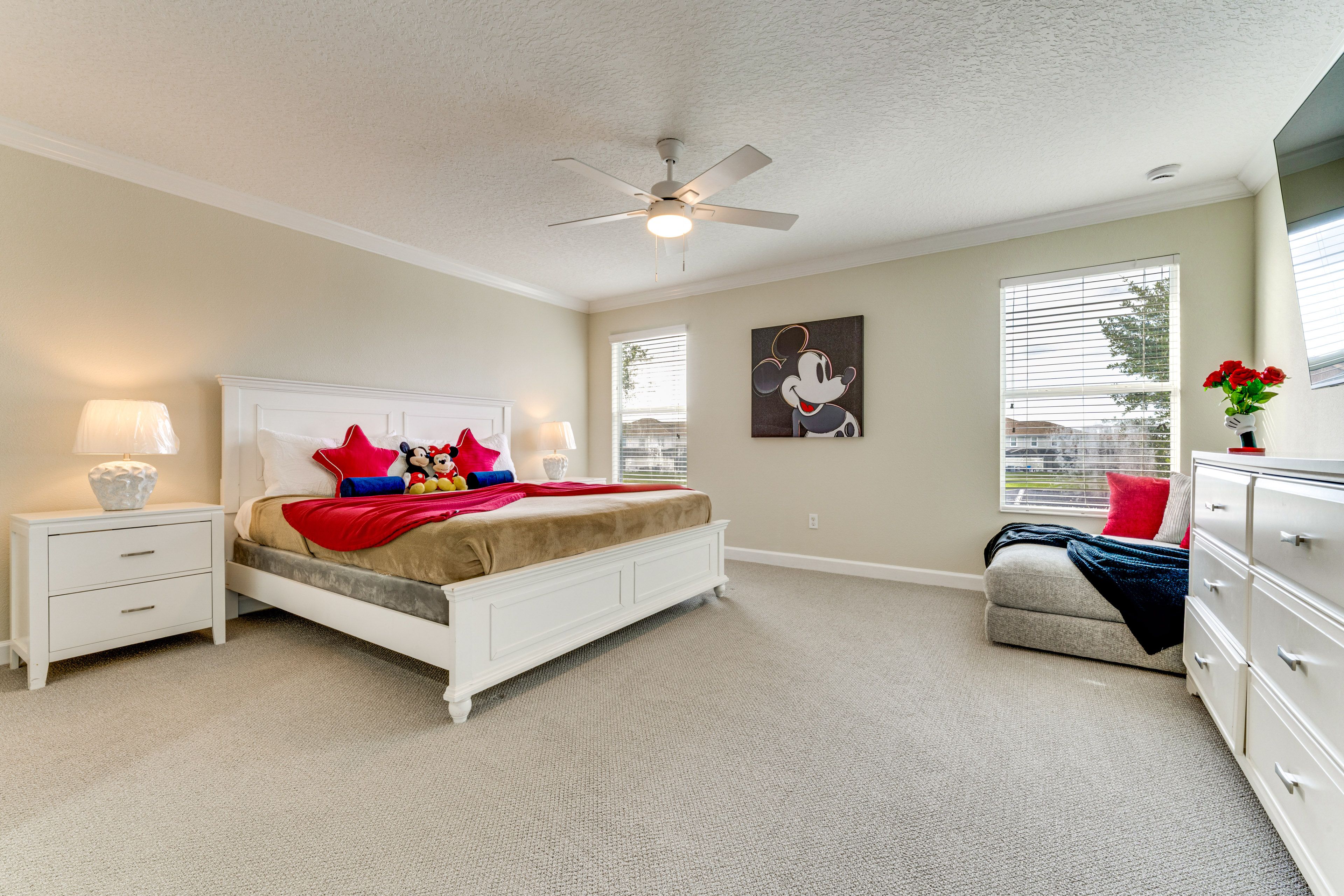 Bedroom 2 | King Bed | 2nd Floor