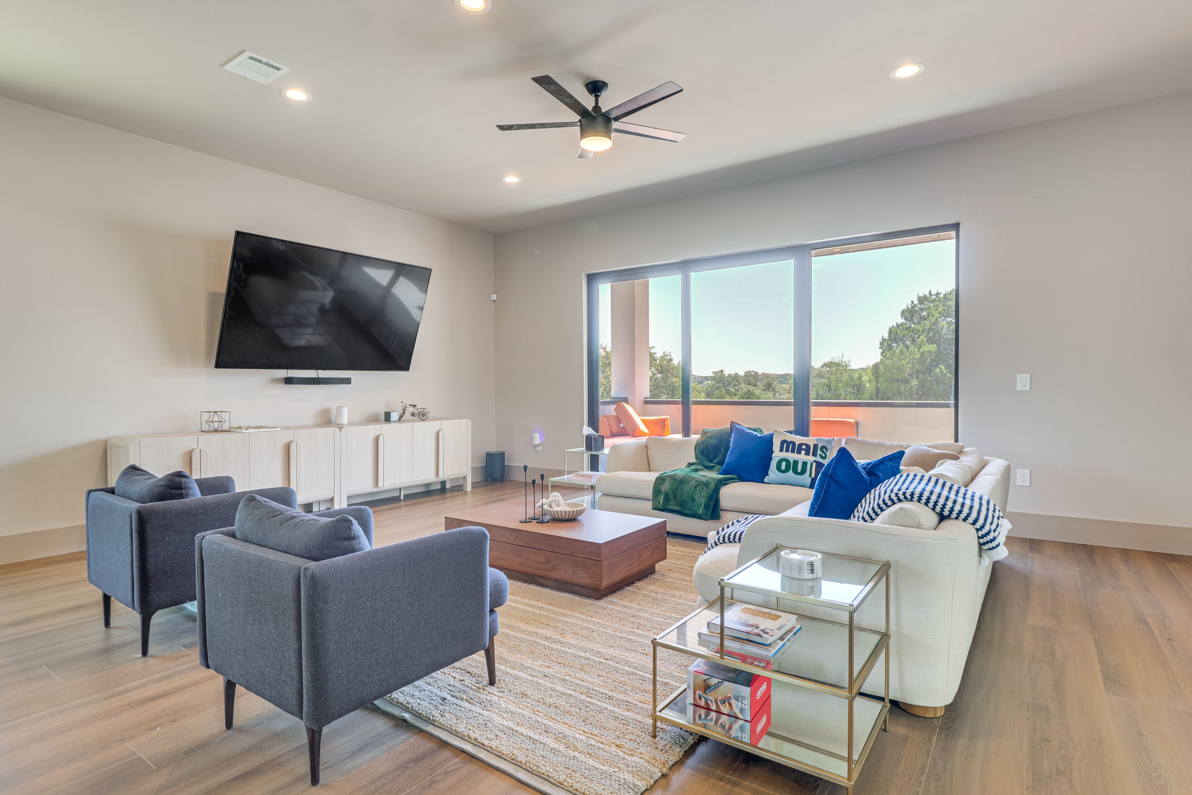 Living Room | 1st Floor