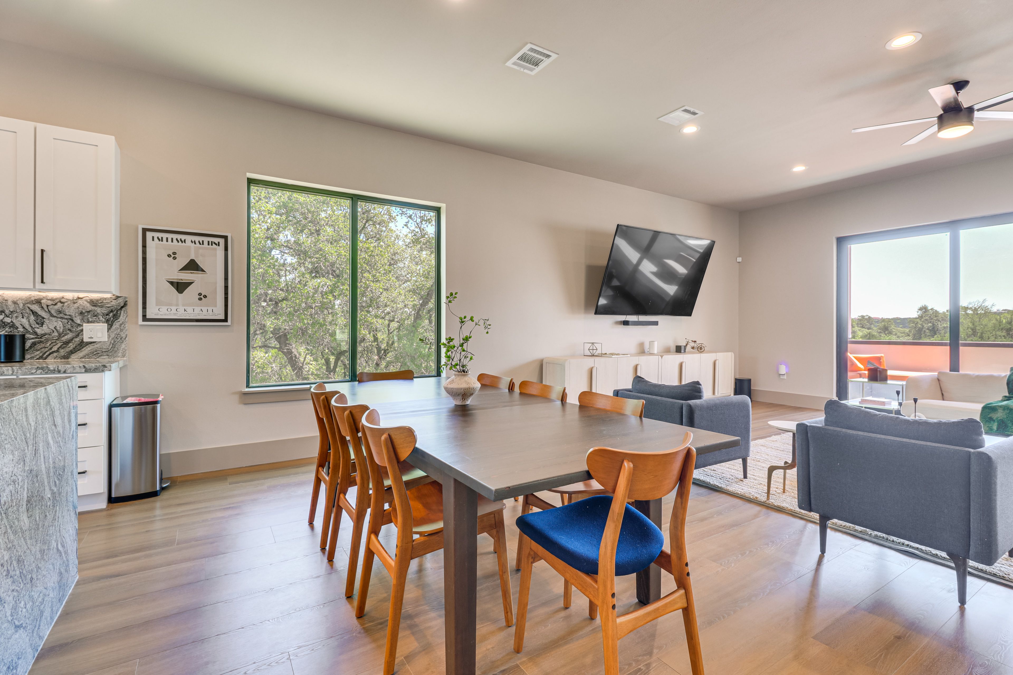 Dining Area | 1st Floor