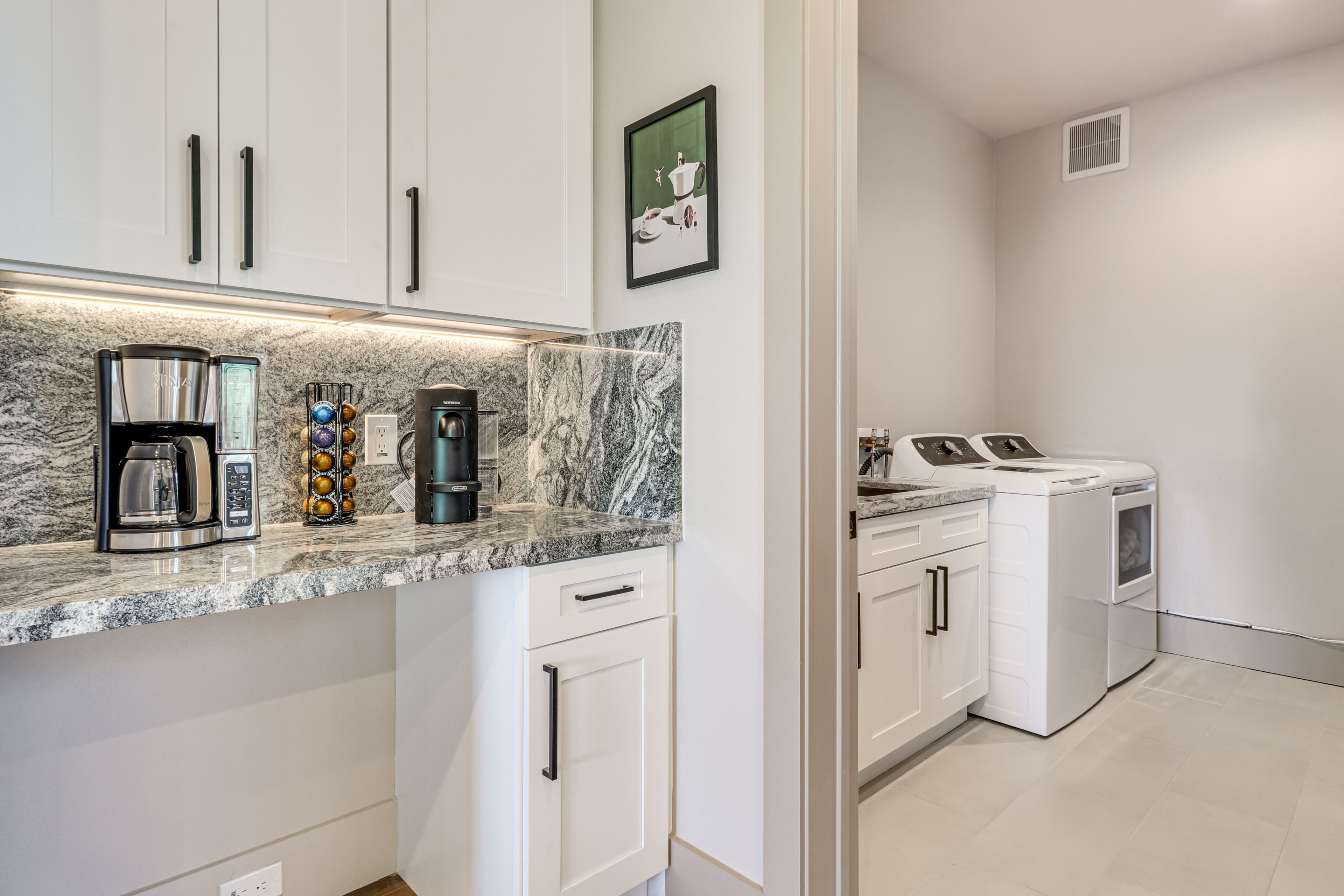 Coffee Bar | 1st Floor