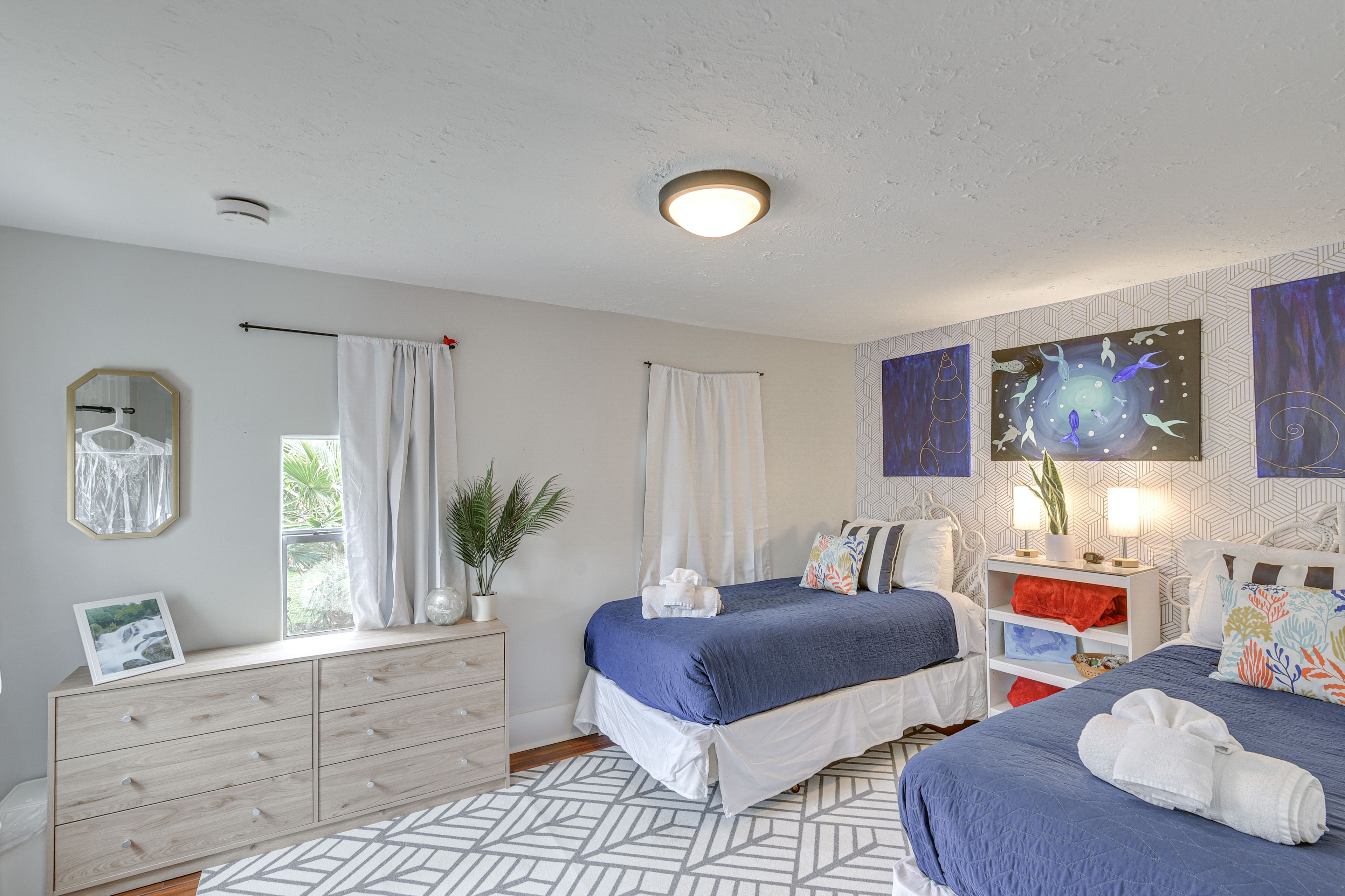 Bedroom 2 | 2 Twin Beds