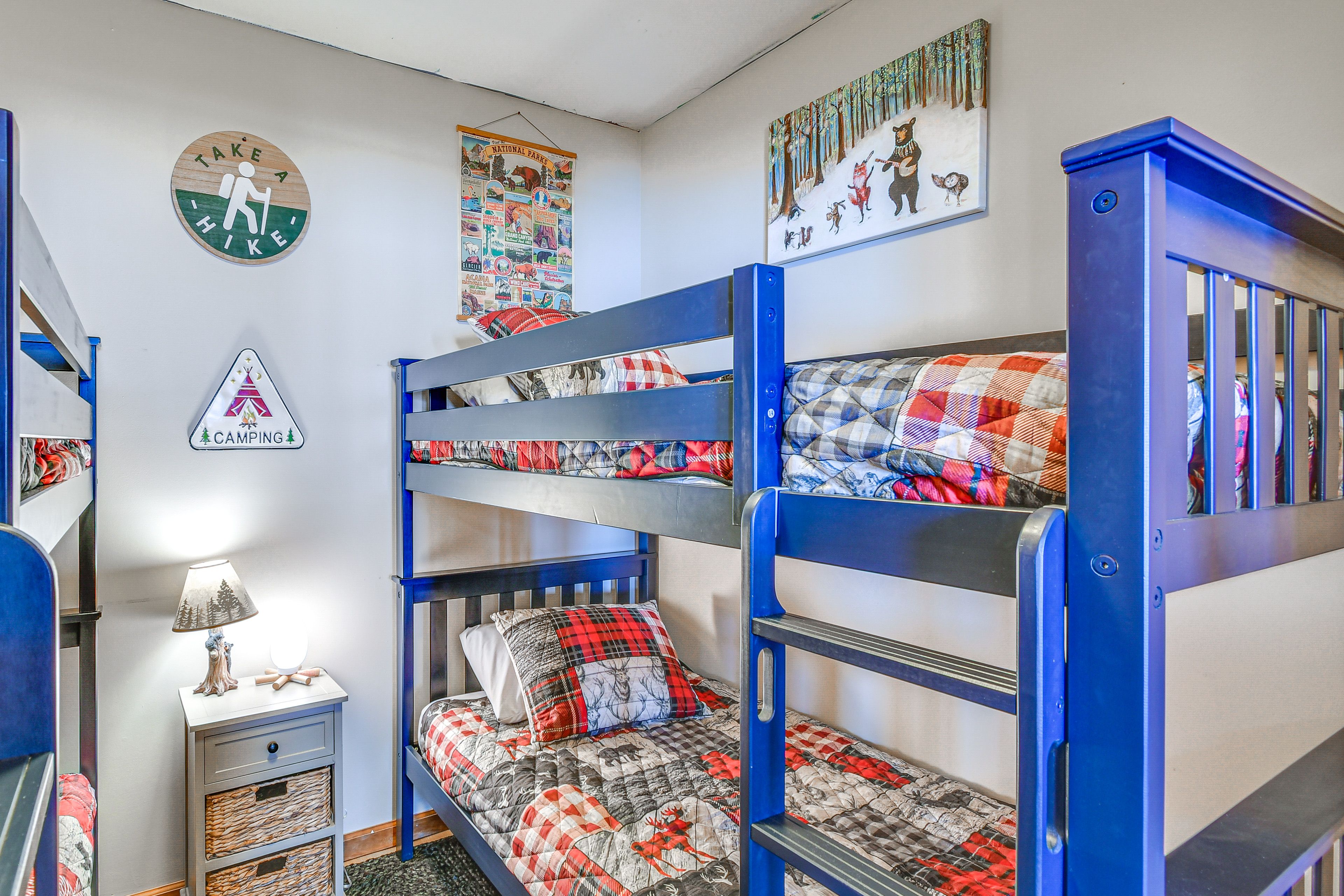 Bonus Room 1 | 2 Twin Bunk Beds | Lower Level