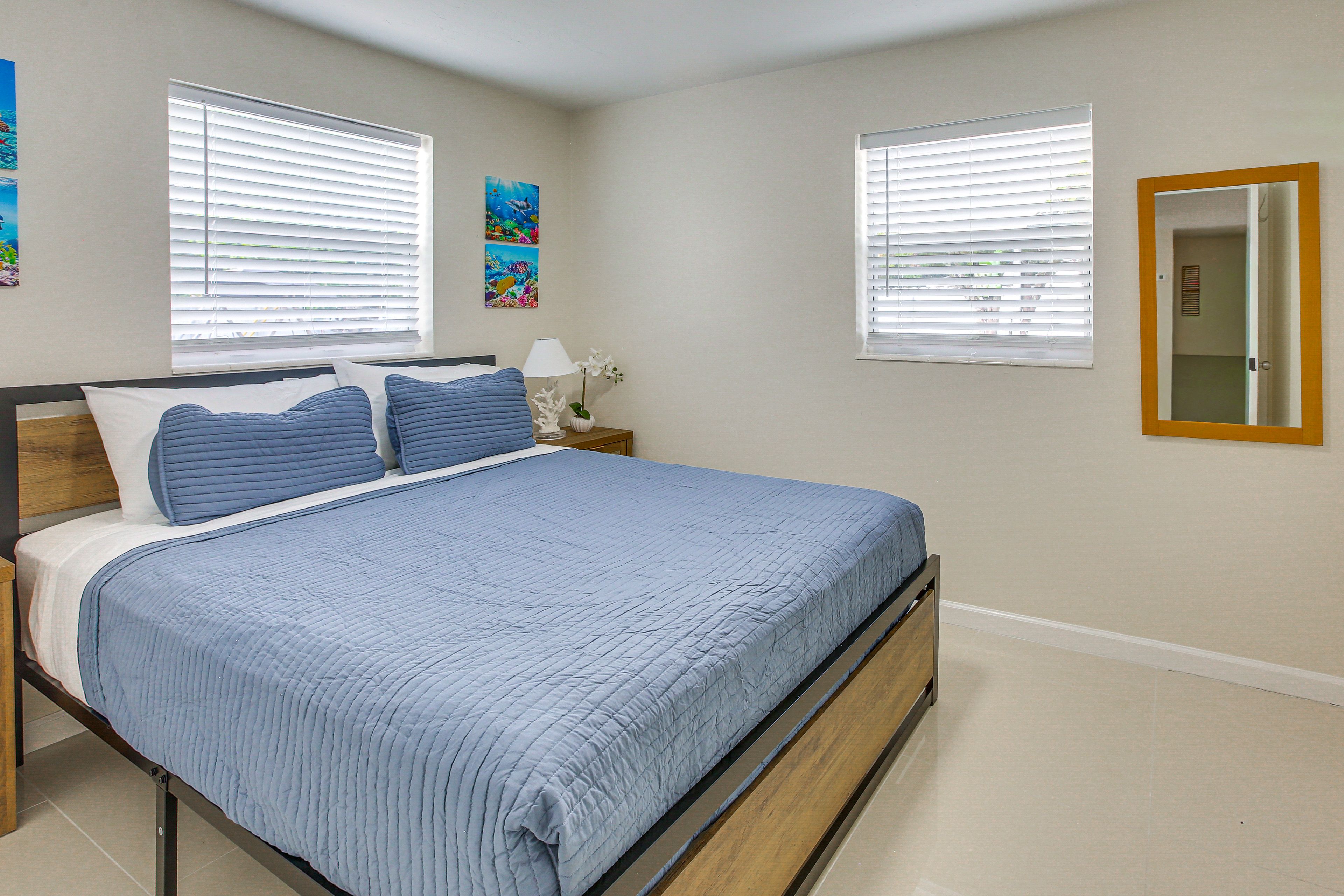 Bedroom 3 | Queen Bed