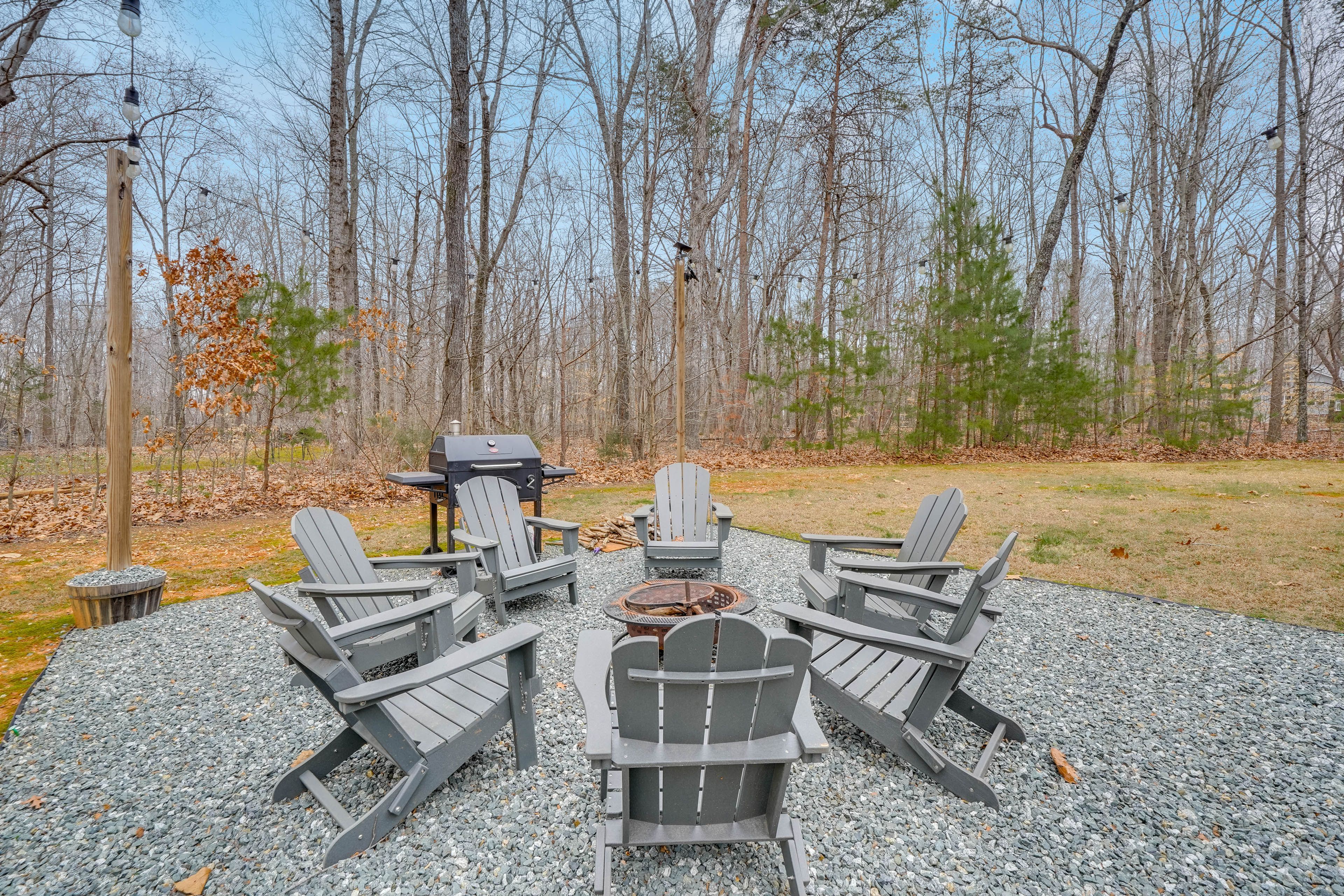 Efland Vacation Rental | 3BR | 2.5BA | 1,400 Sq Ft