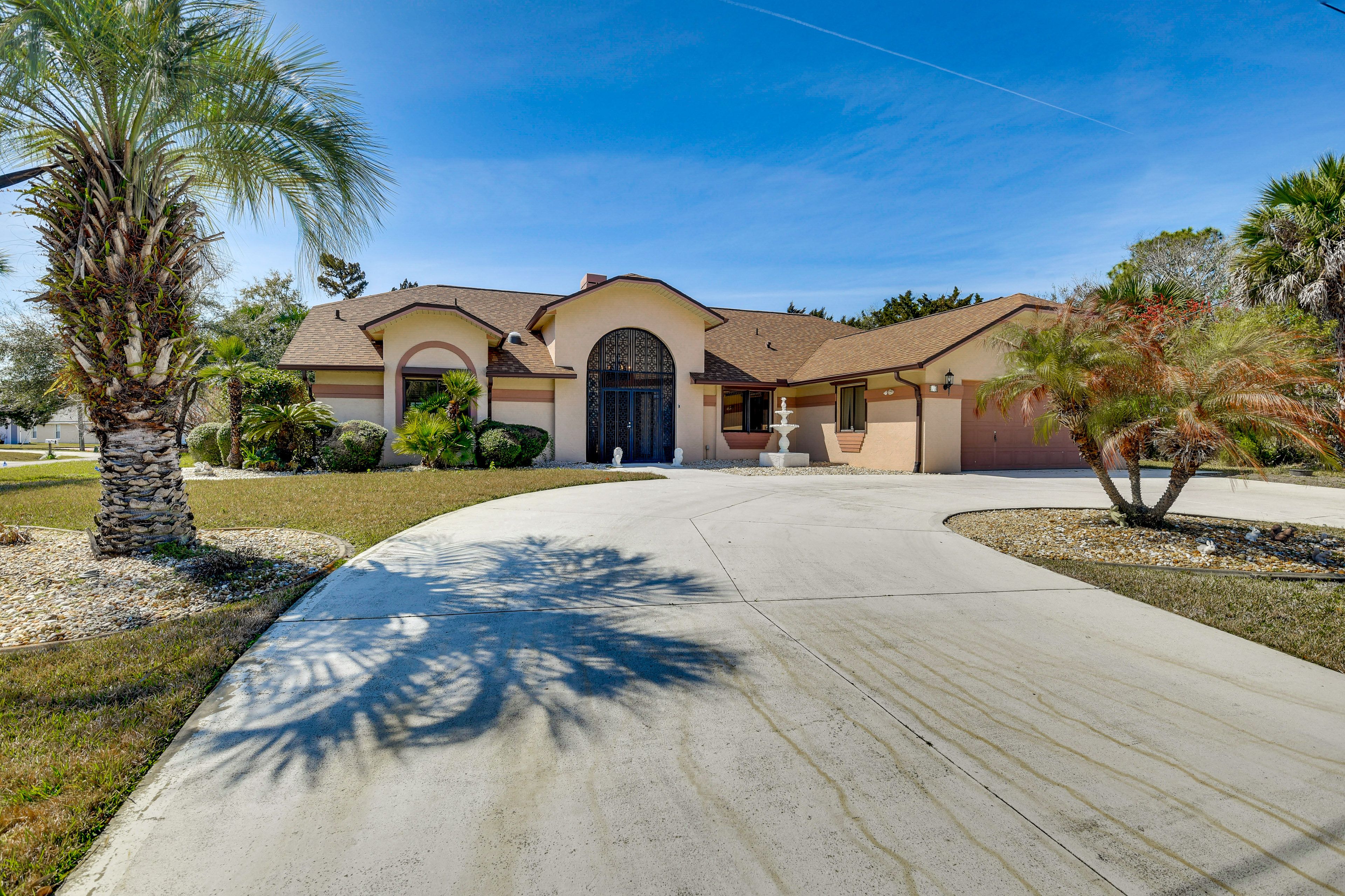 Driveway Parking | 3 Vehicles