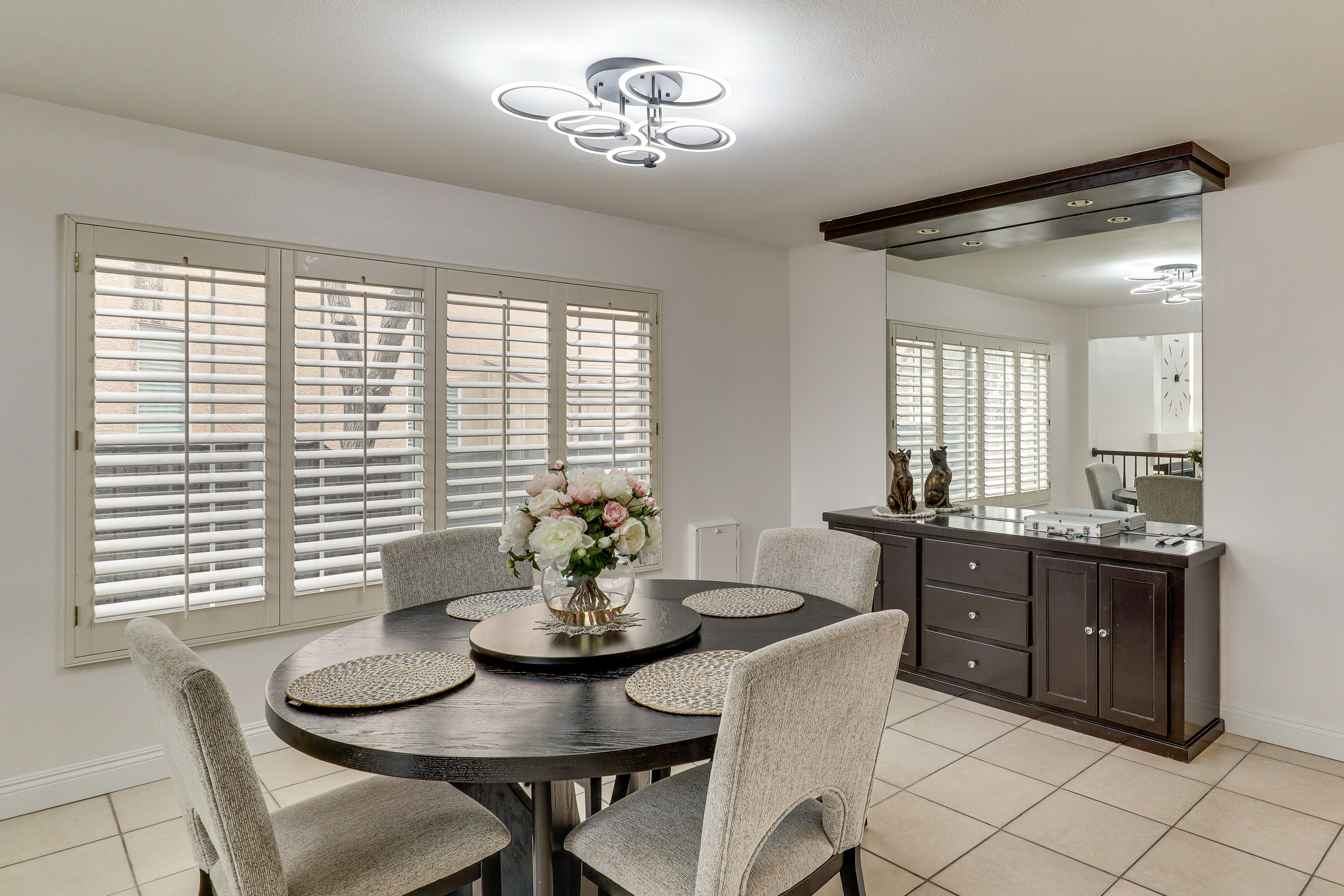 Dining Area | Main Level