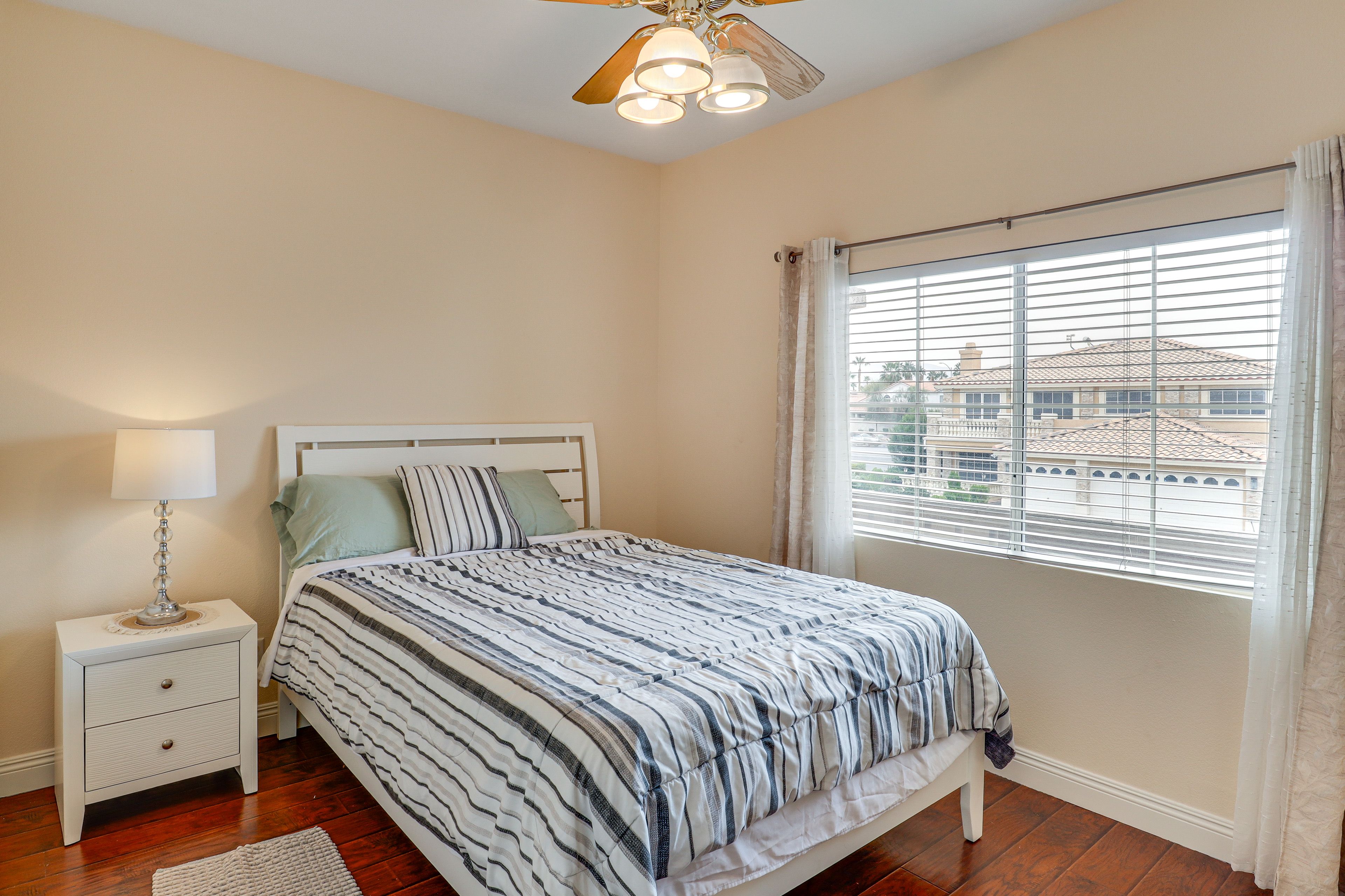 Bedroom 6 | Upper Level | Queen Bed