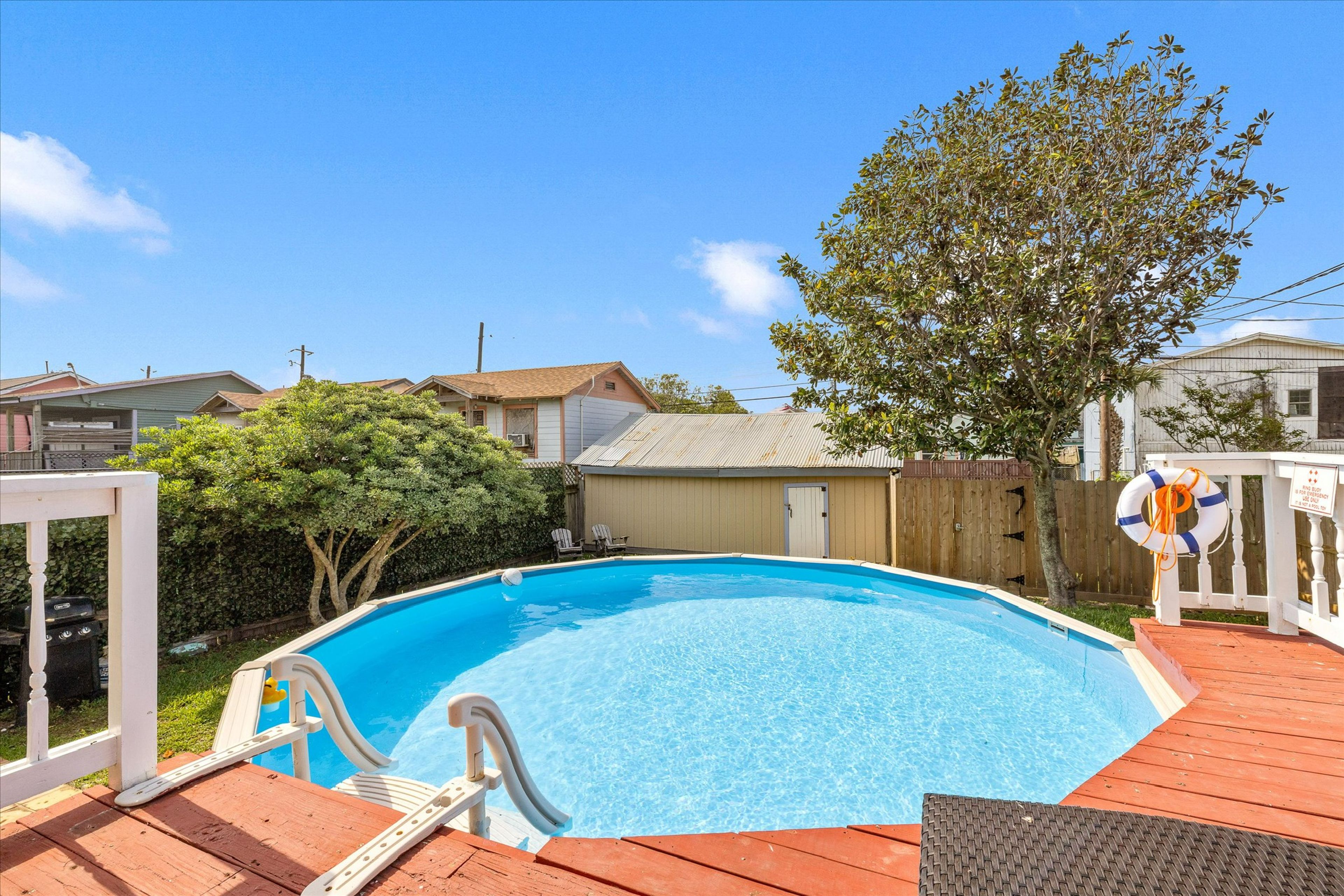 Backyard | Above-Ground Pool