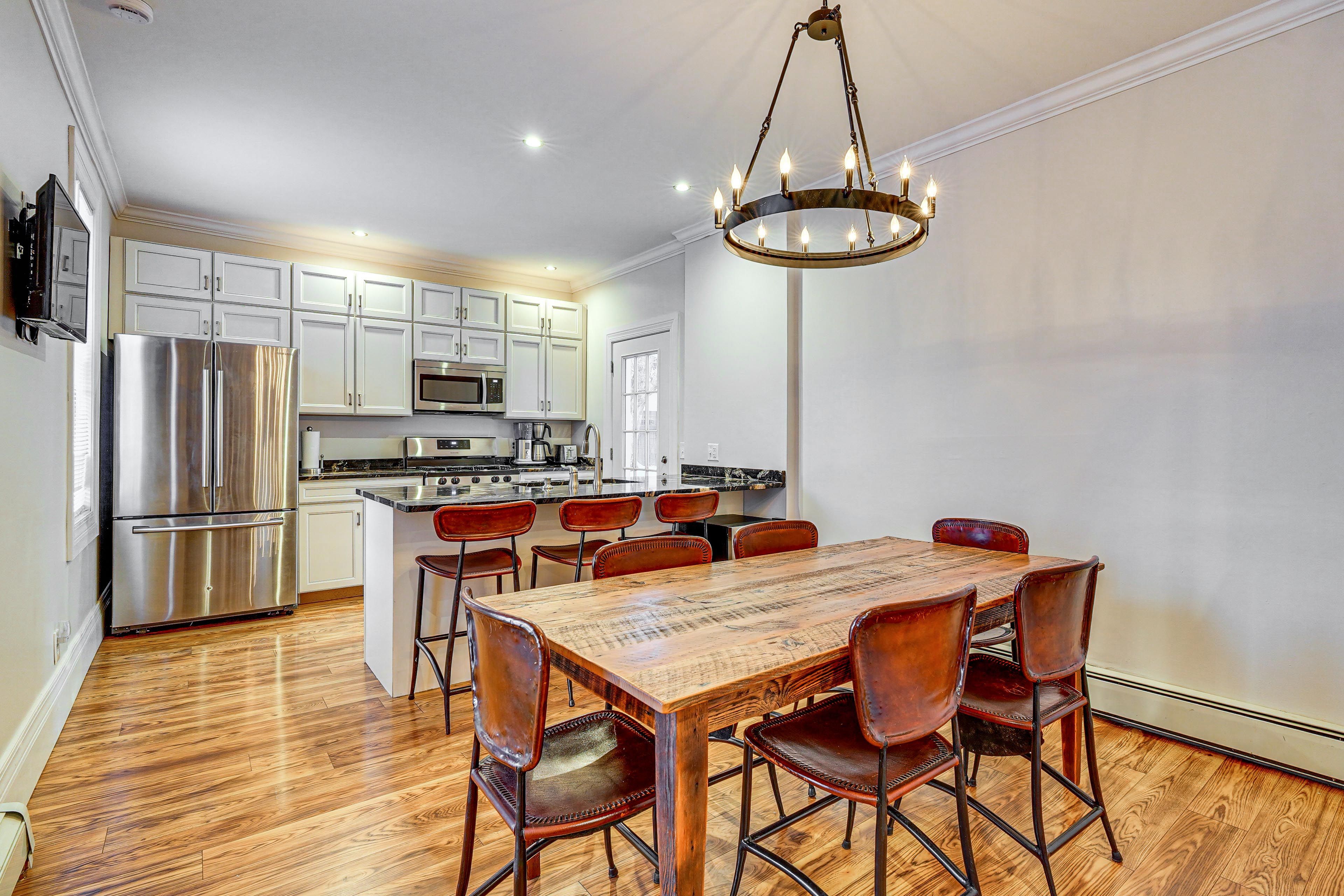 Dining Area | Kitchen | Cooking Basics