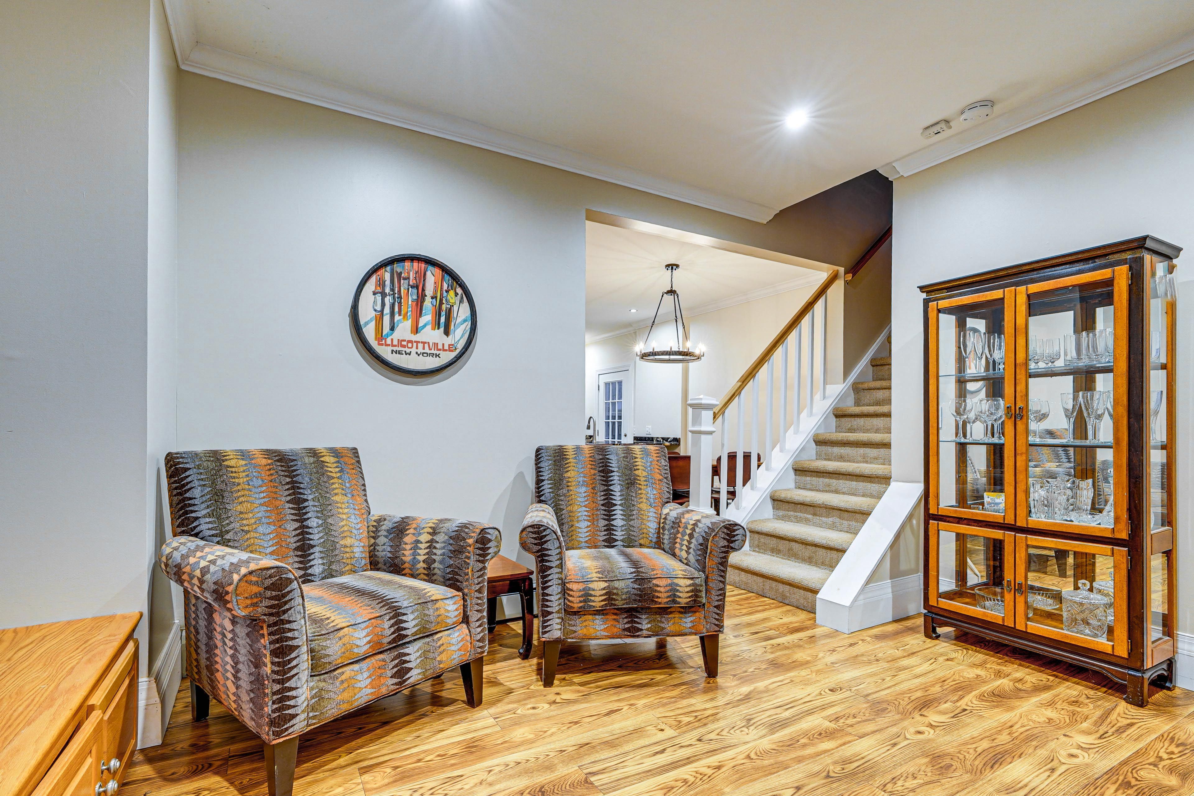 Sitting Room | 1st Floor