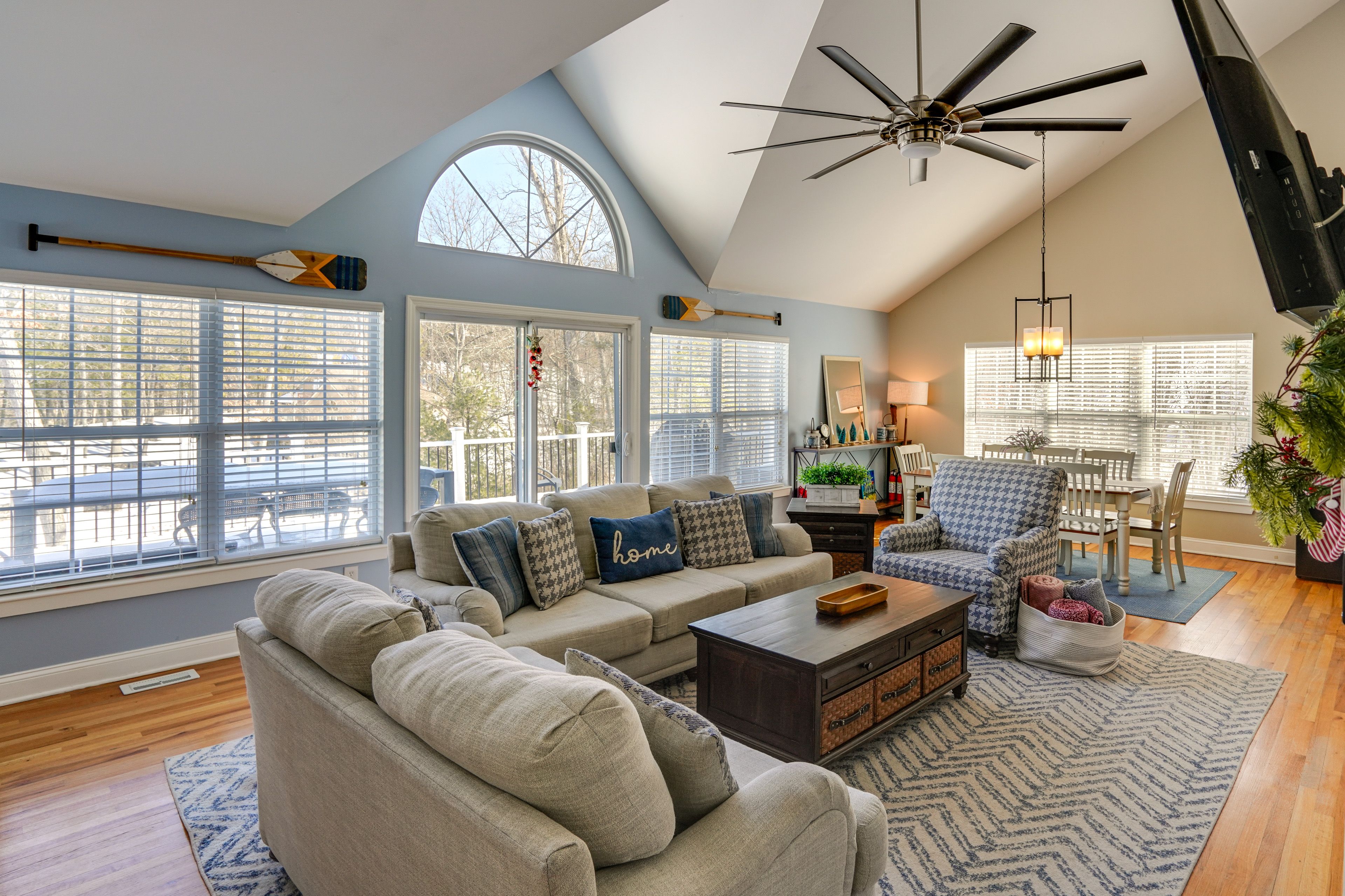 Athens Vacation Rental | 5BR | 3.5BA | 2,500 Sq Ft