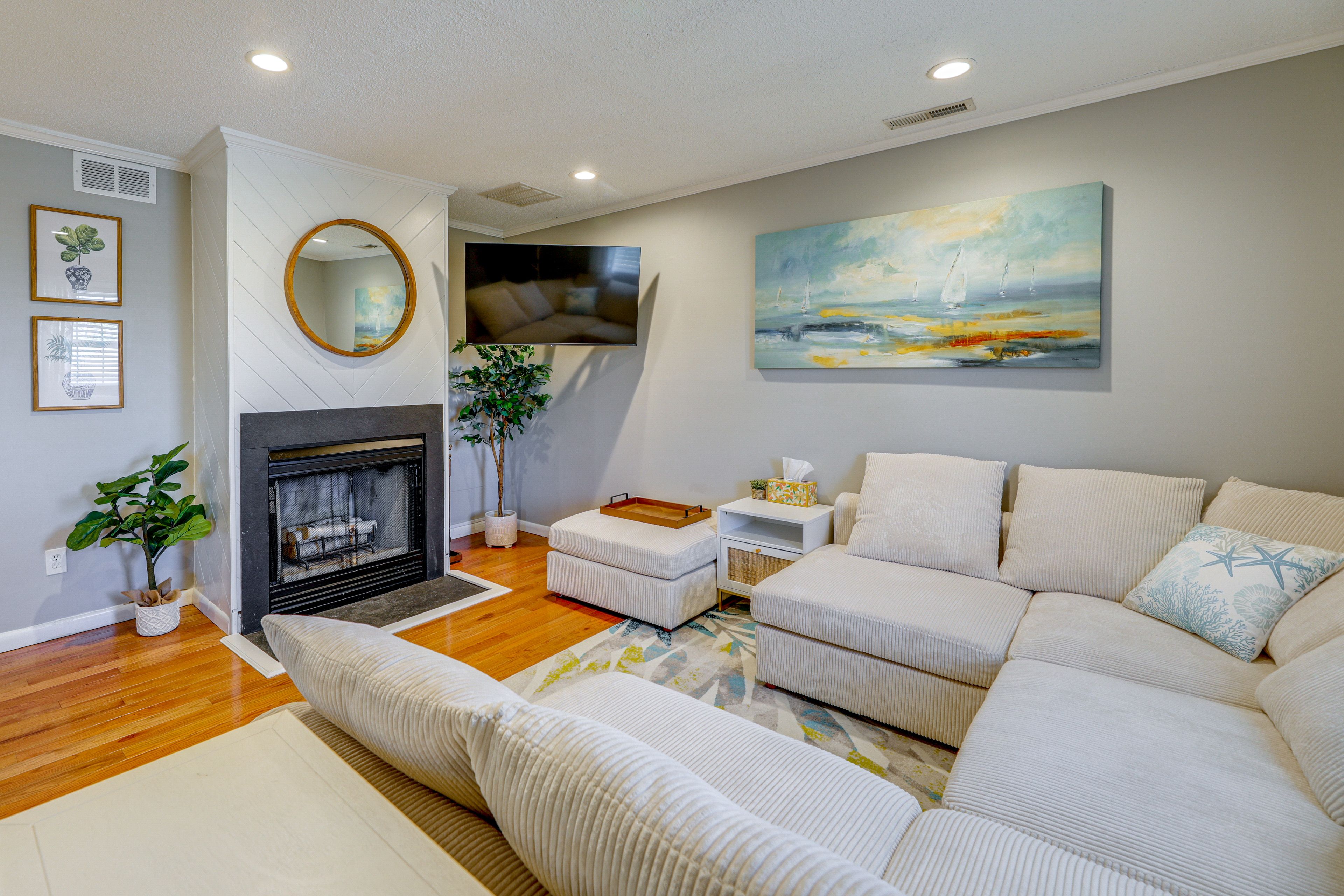 Living Room | Sleeper Sofa