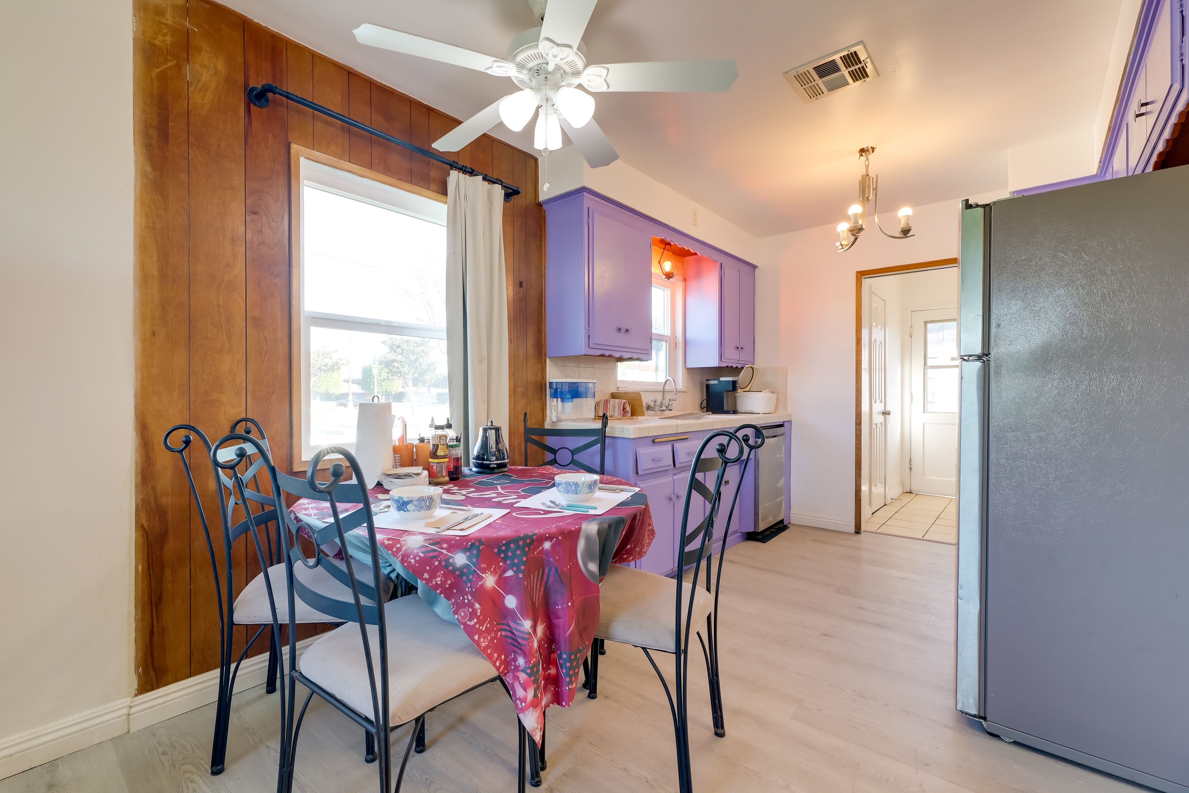Dining Area | Dishware & Flatware