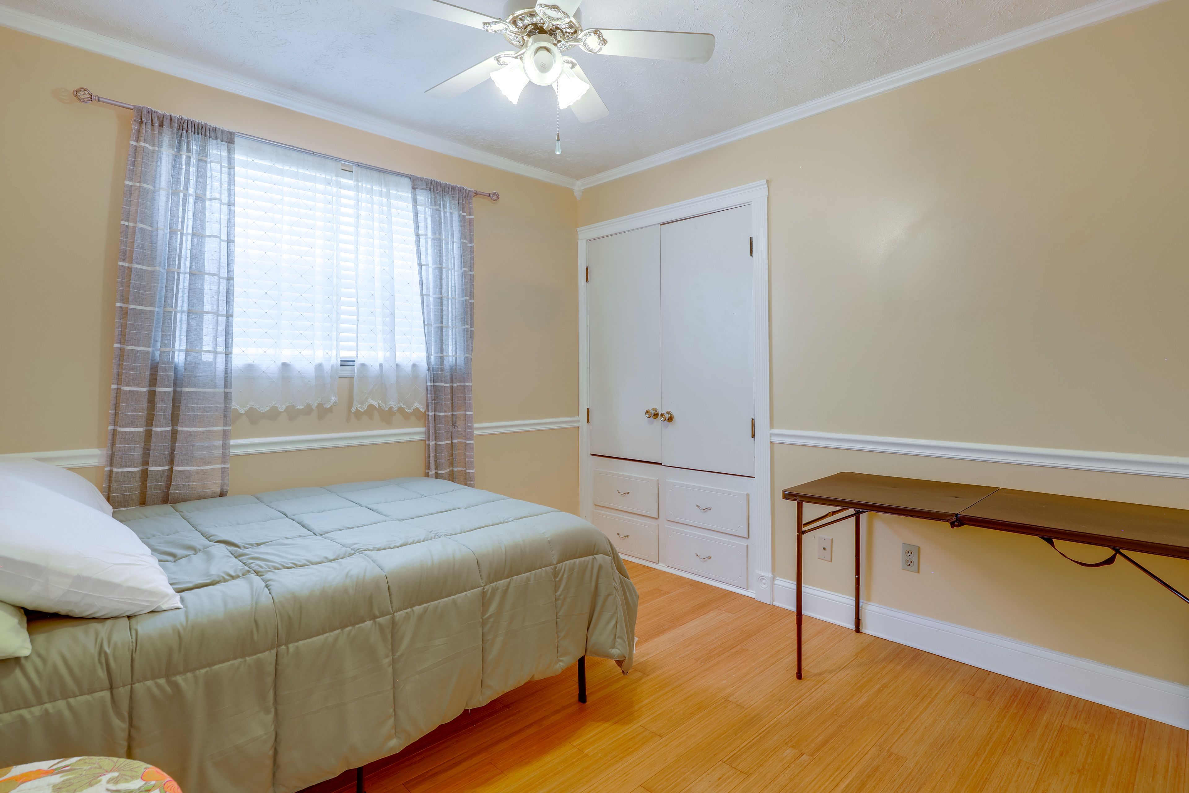 Bedroom 2 | Full Bed