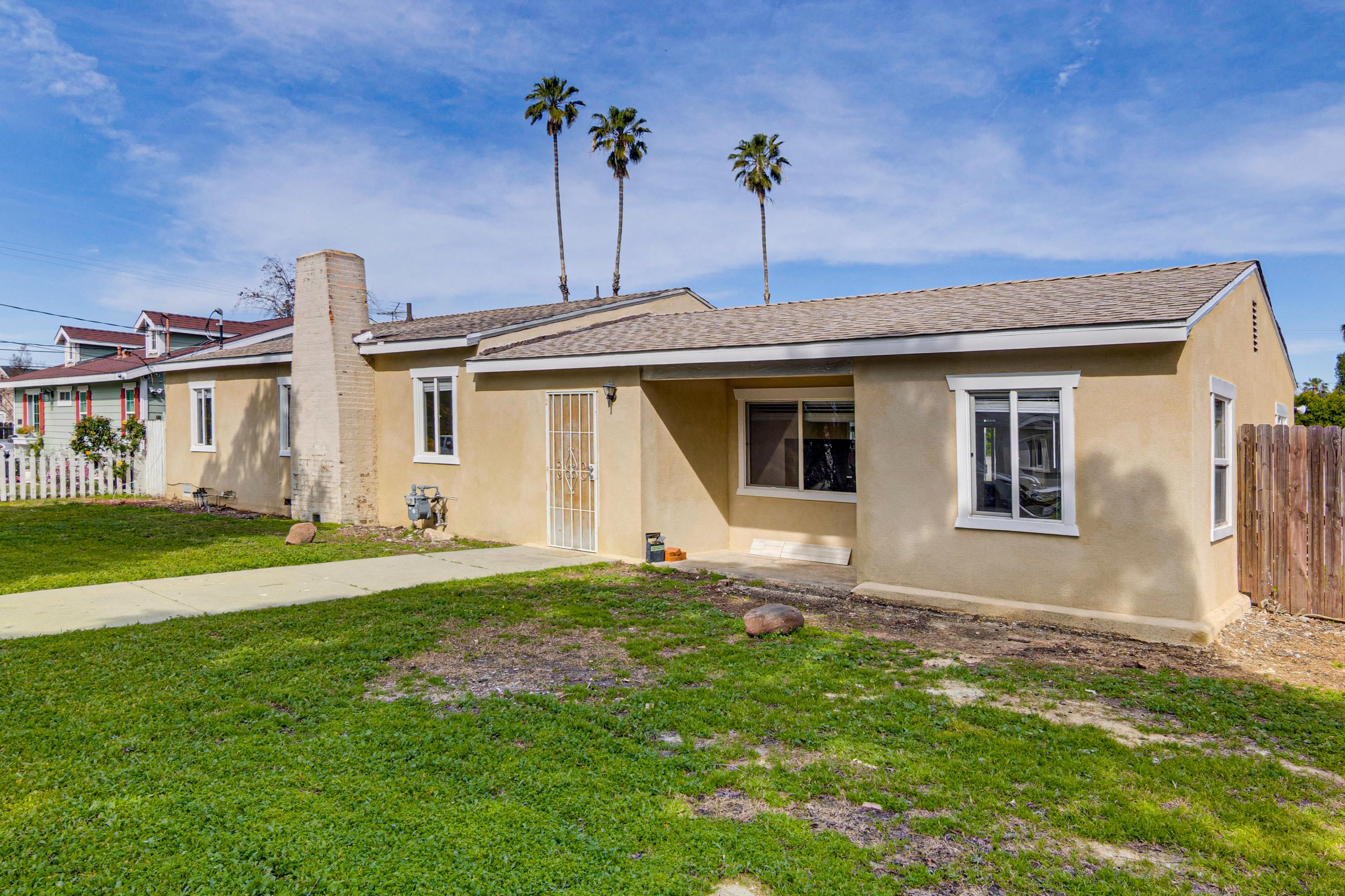 House Exterior | Fenced Backyard | Patio