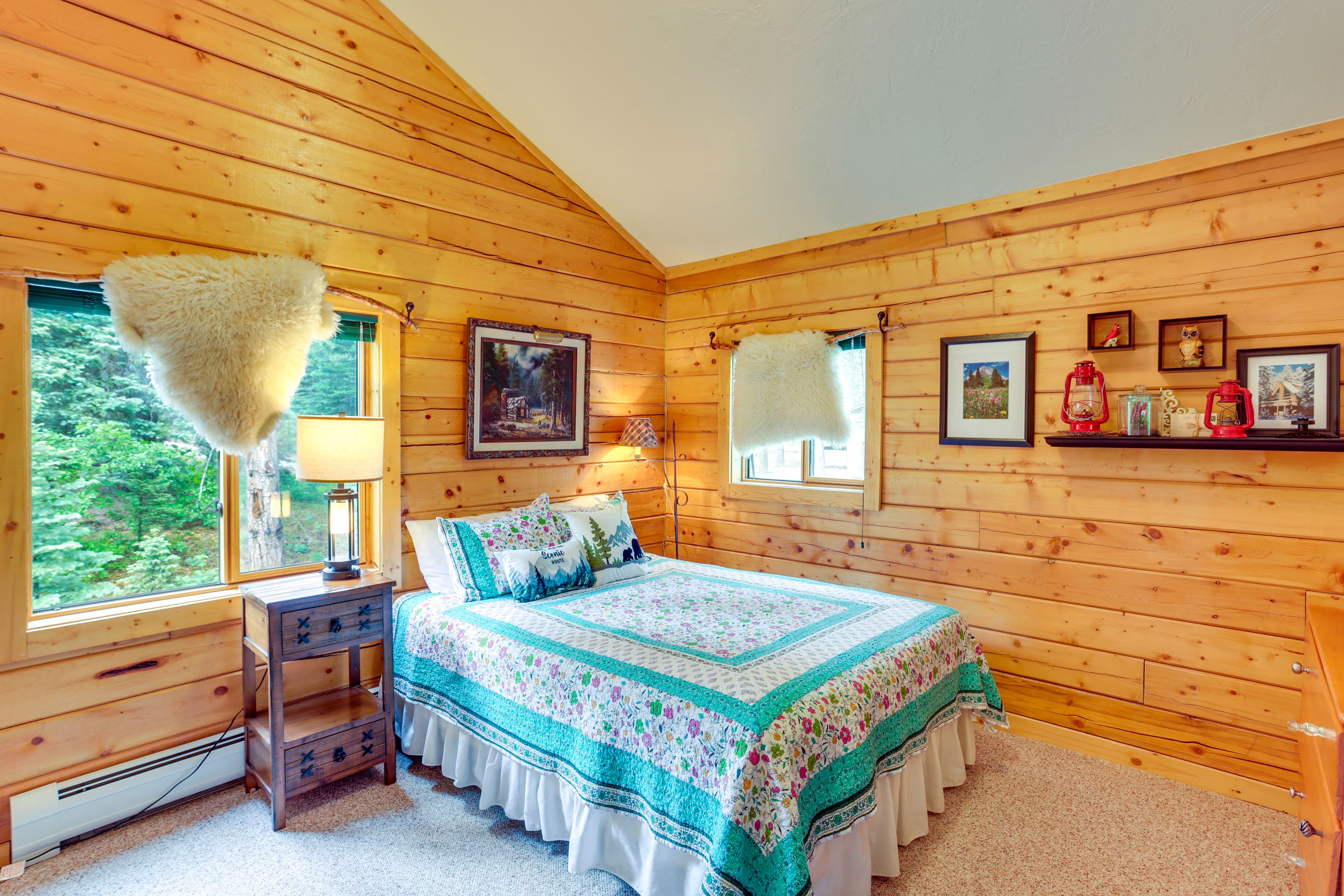 Bedroom 3 | Queen Bed | 2nd Floor
