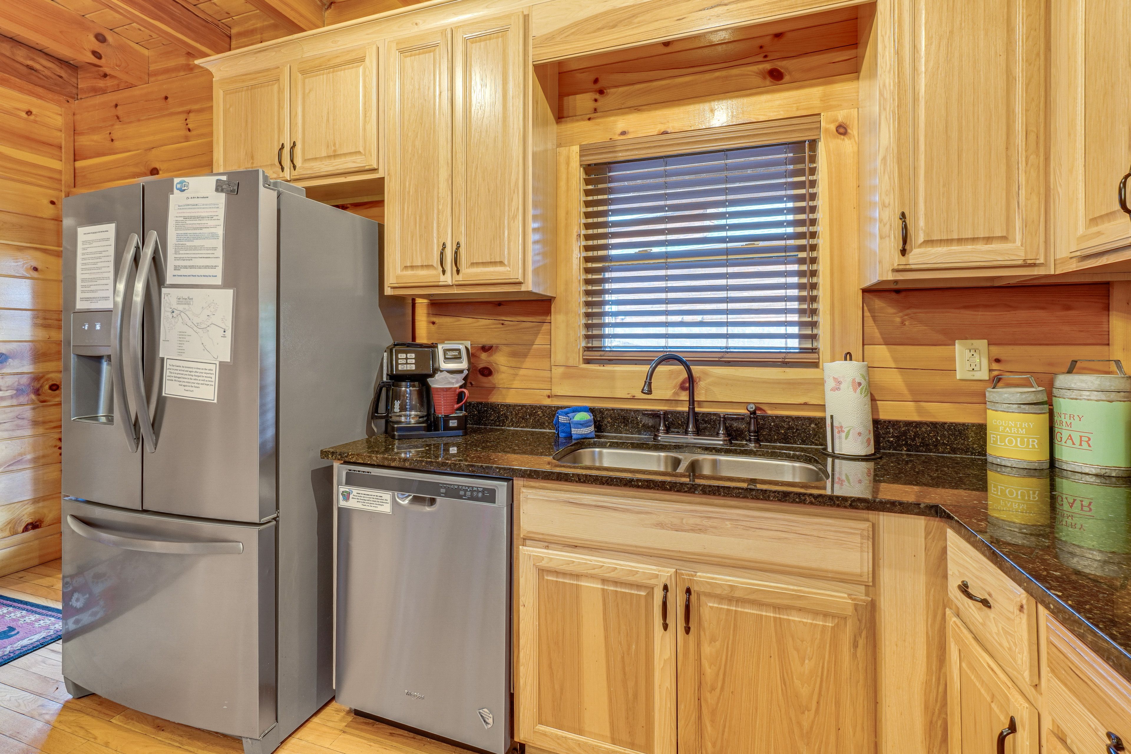 Kitchen | Main Floor