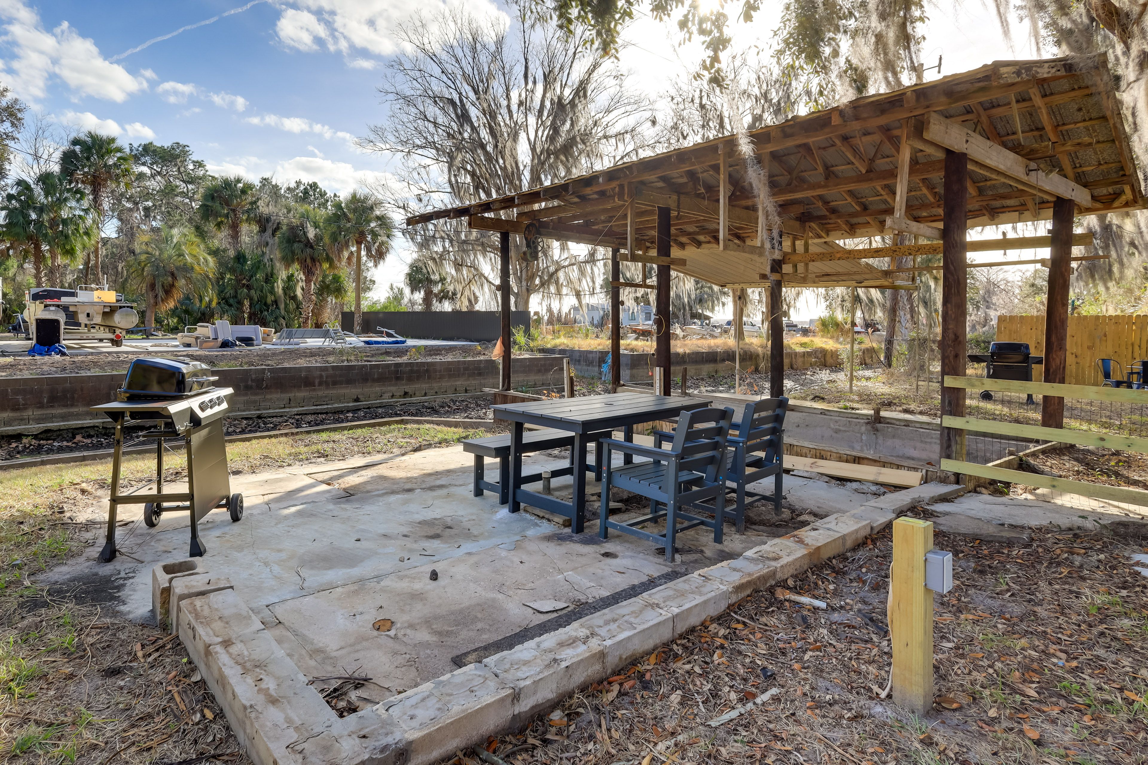 Patio | Outdoor Dining | Canal Access