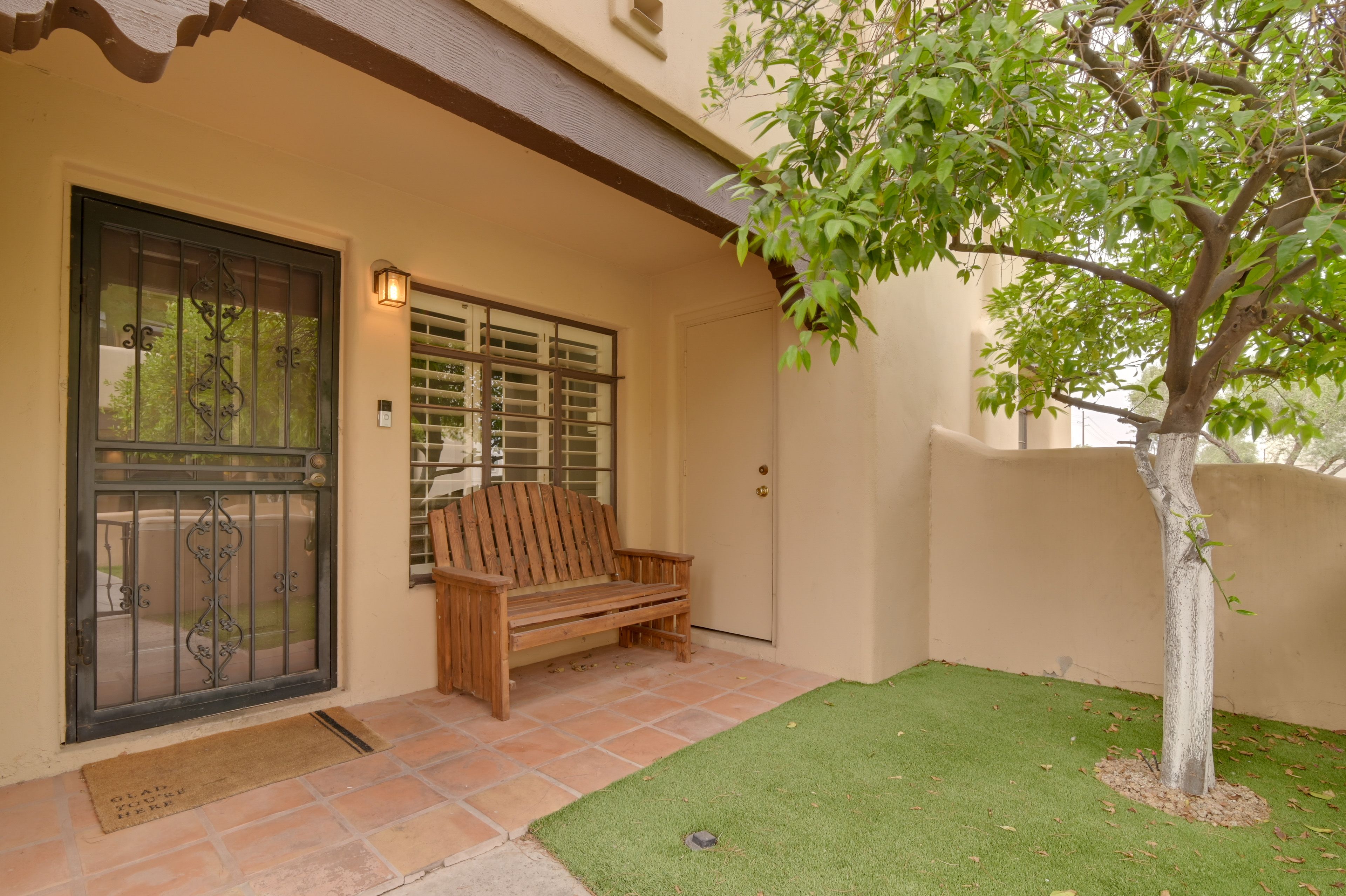 Private Entrance