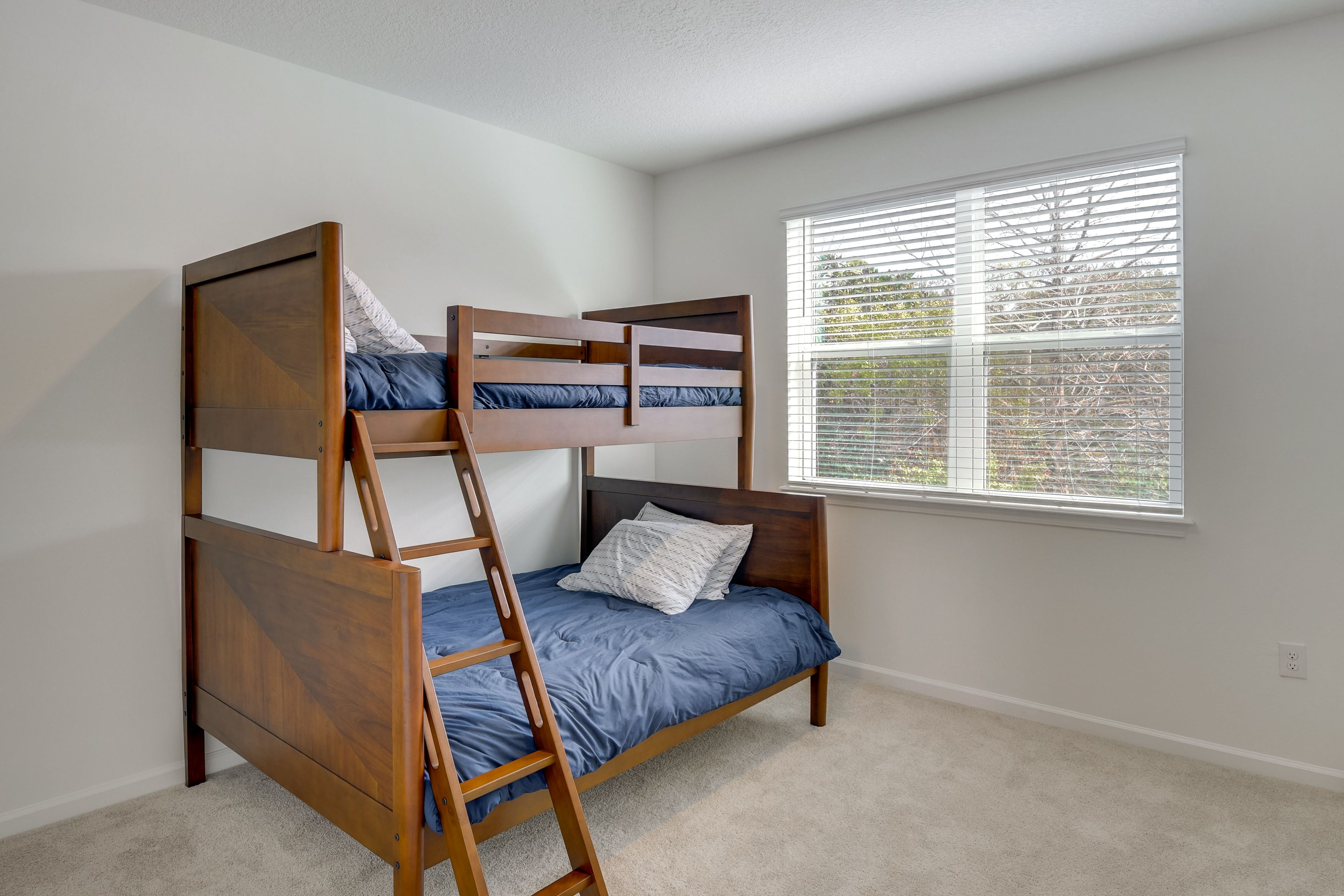 Bedroom 3 | Twin/Full Bunk Bed | 2nd Floor