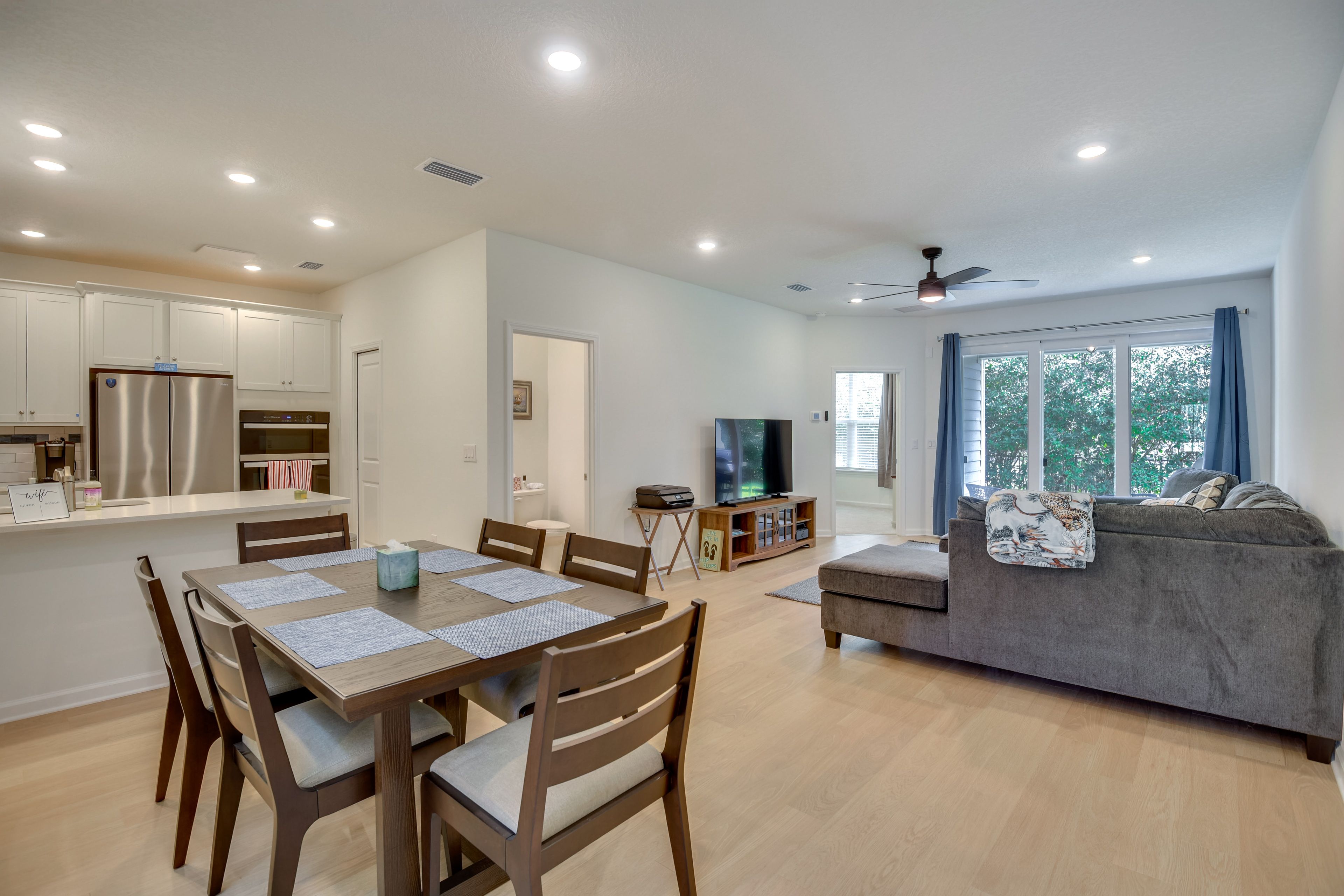 Dining Area | 1st Floor