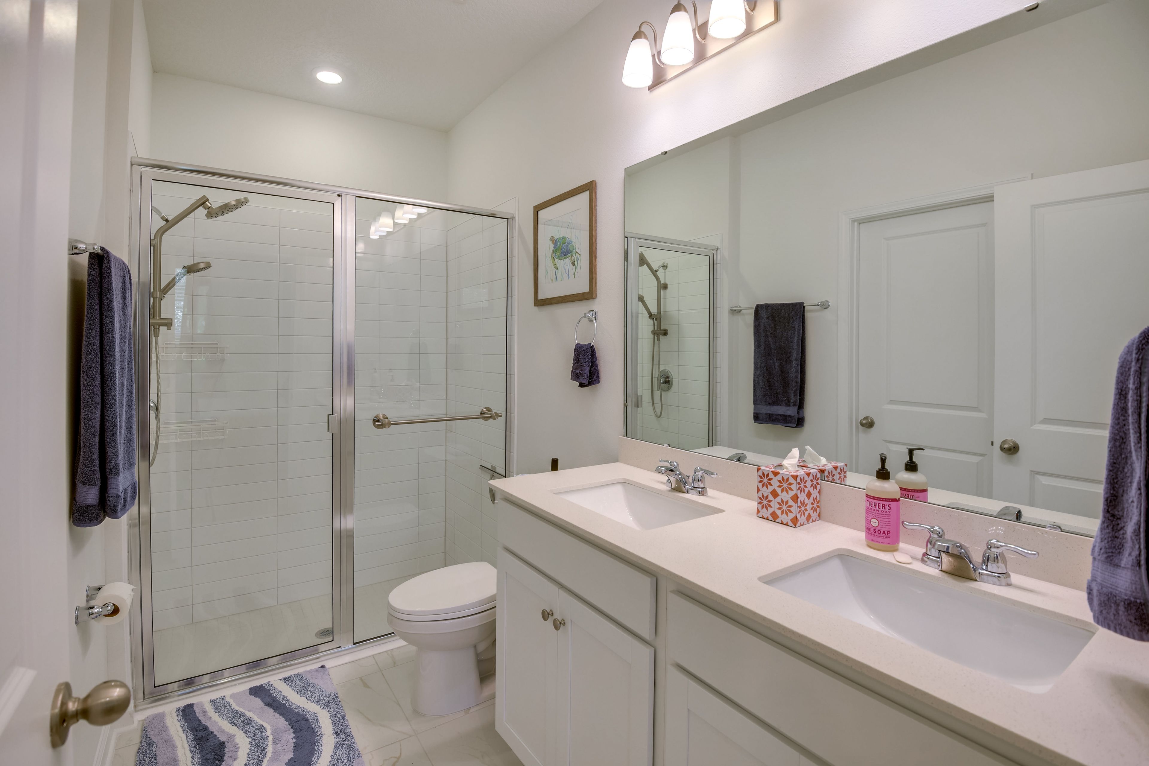 Bathroom | 1st Floor