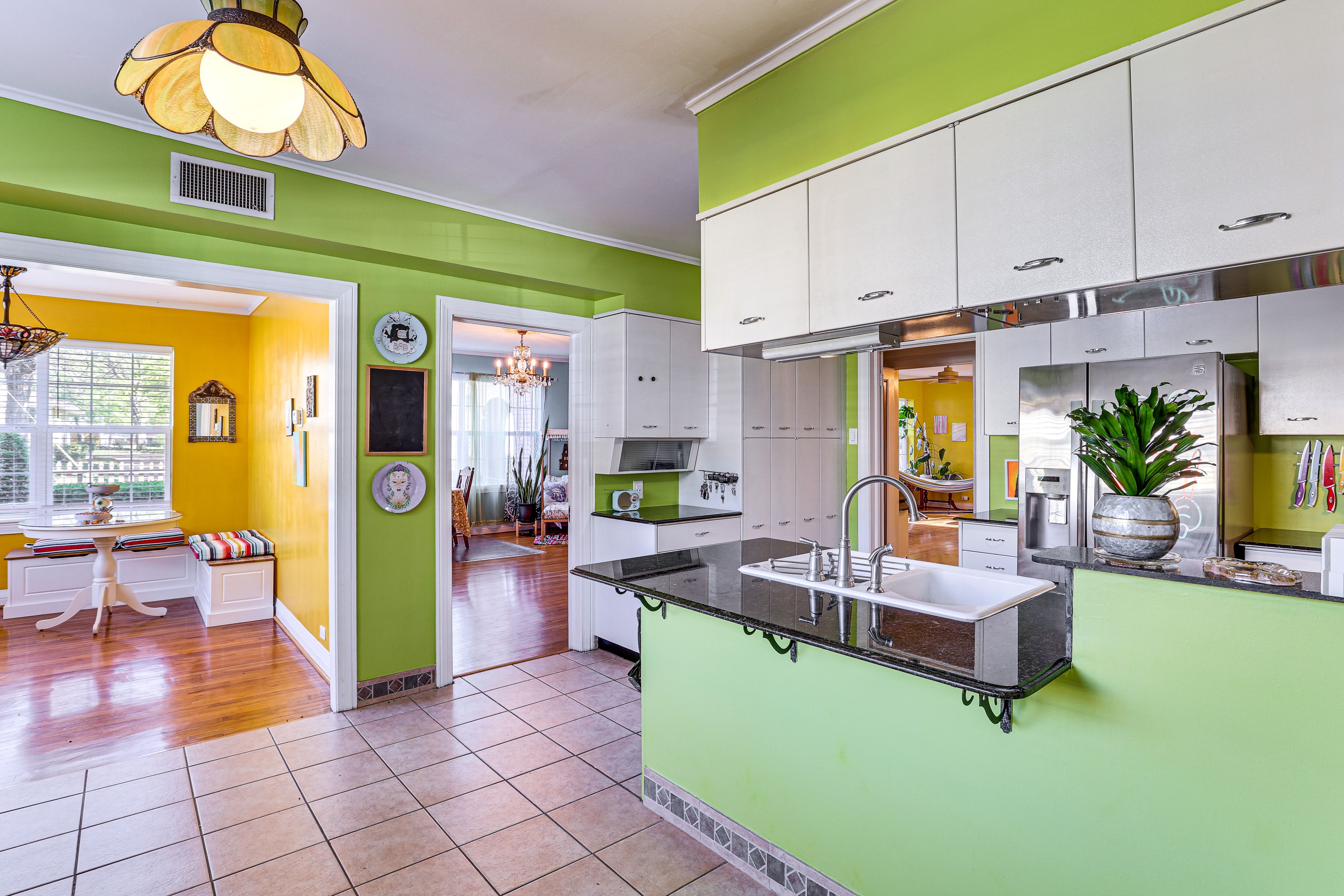 Kitchen | Craft Room