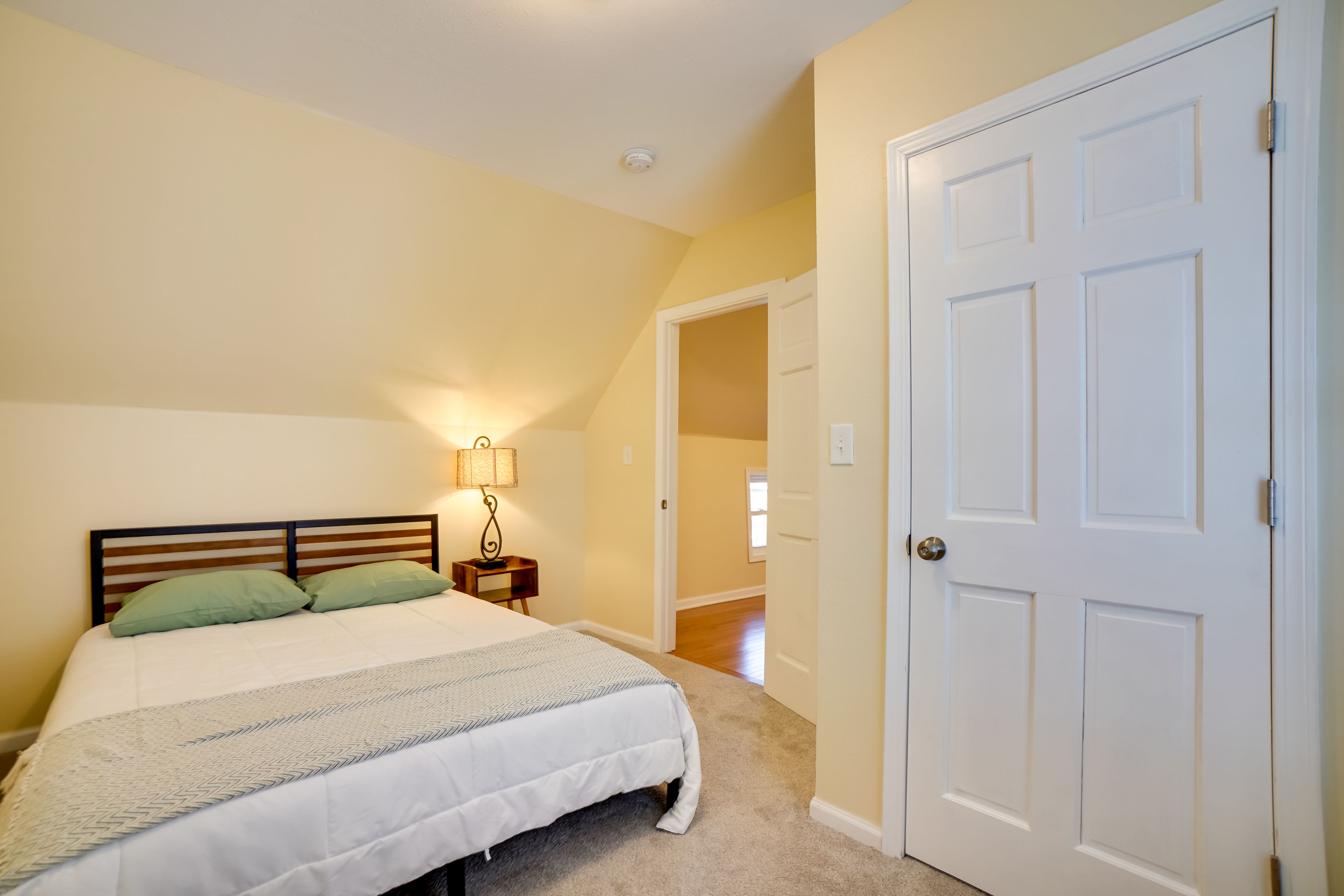 Bedroom 3 | Queen Bed | 2nd Floor