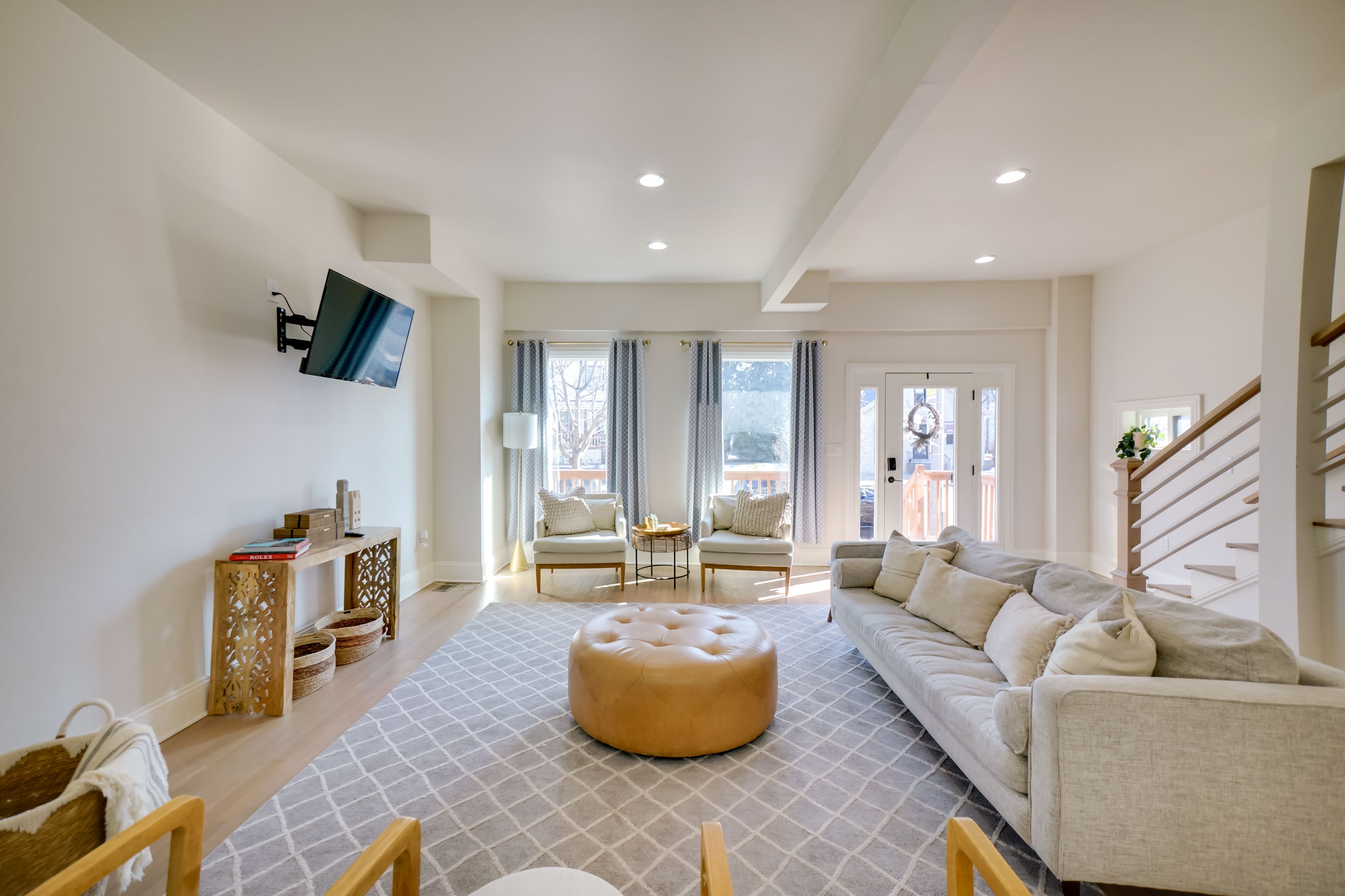 Living Room | Main Level