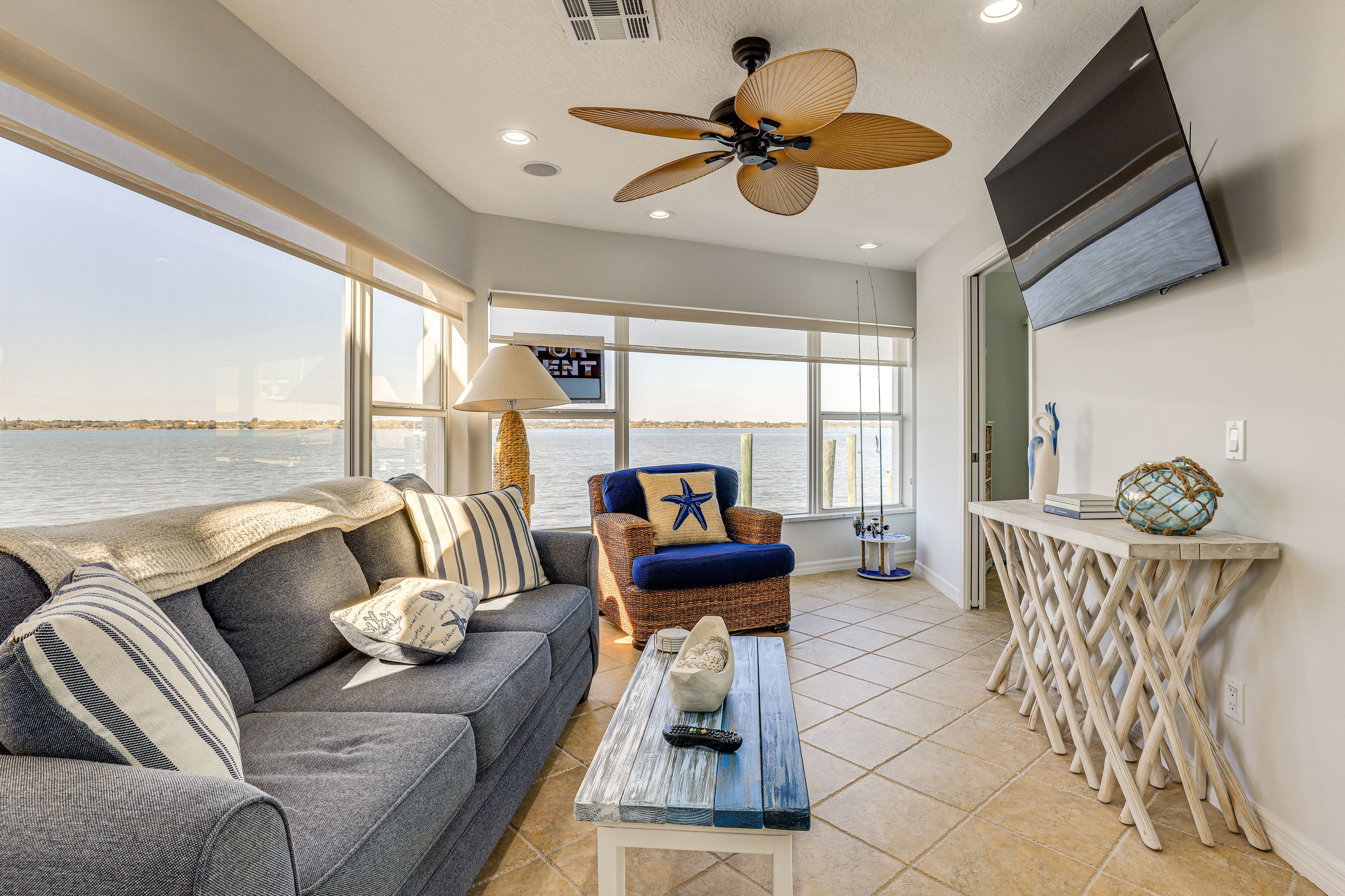 Additional Living Area | Lower Level