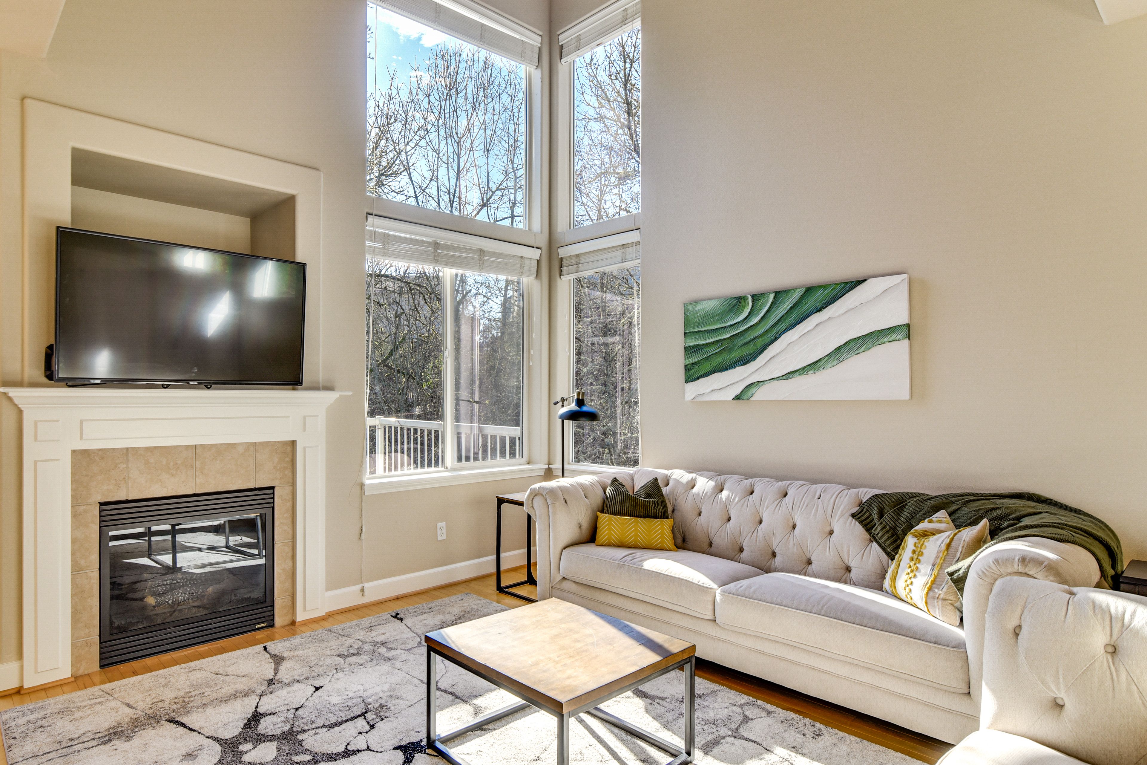 Living Room | Main Level