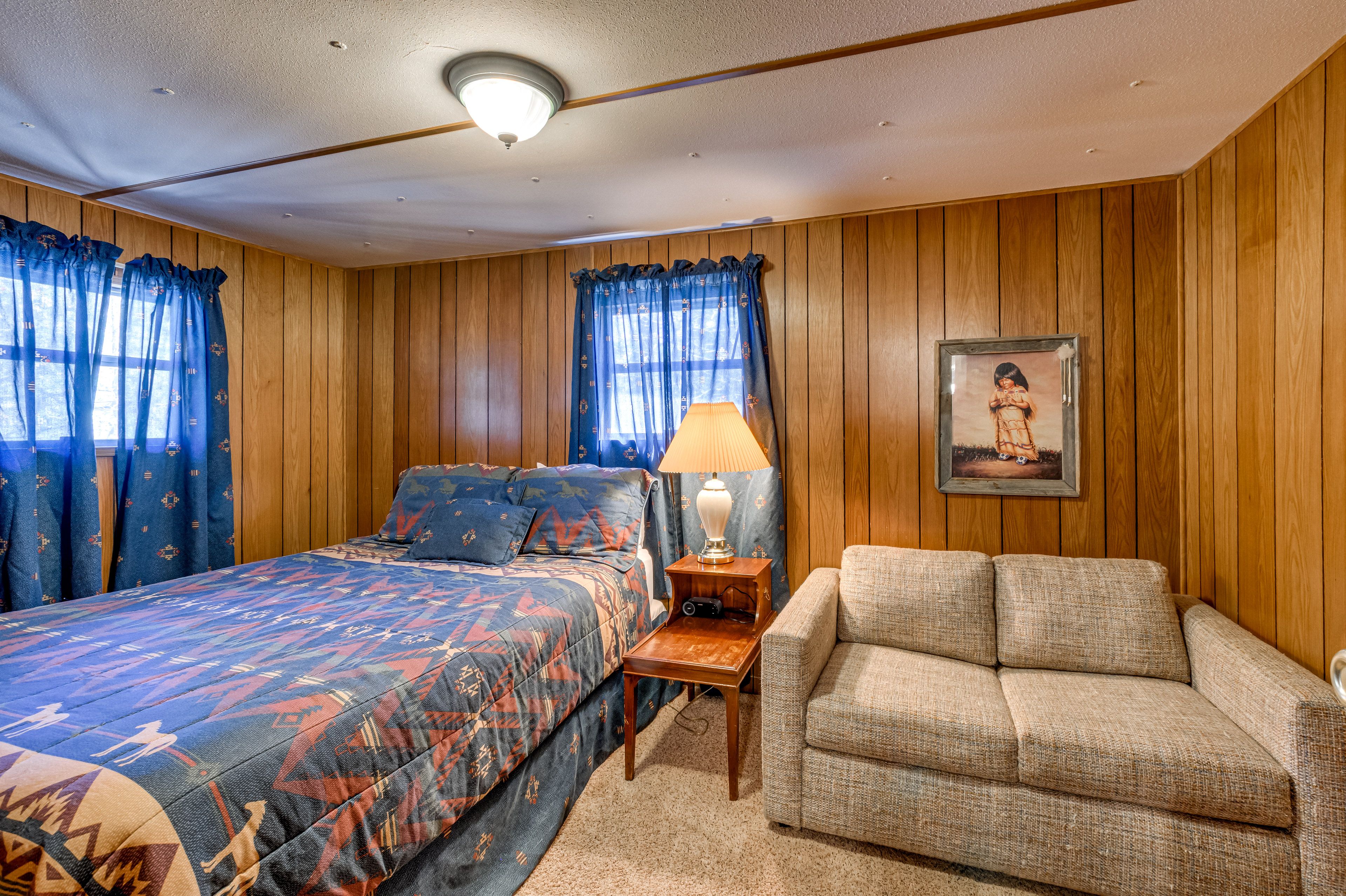 Bedroom 2 | Queen Bed | Queen Sleeper Sofa