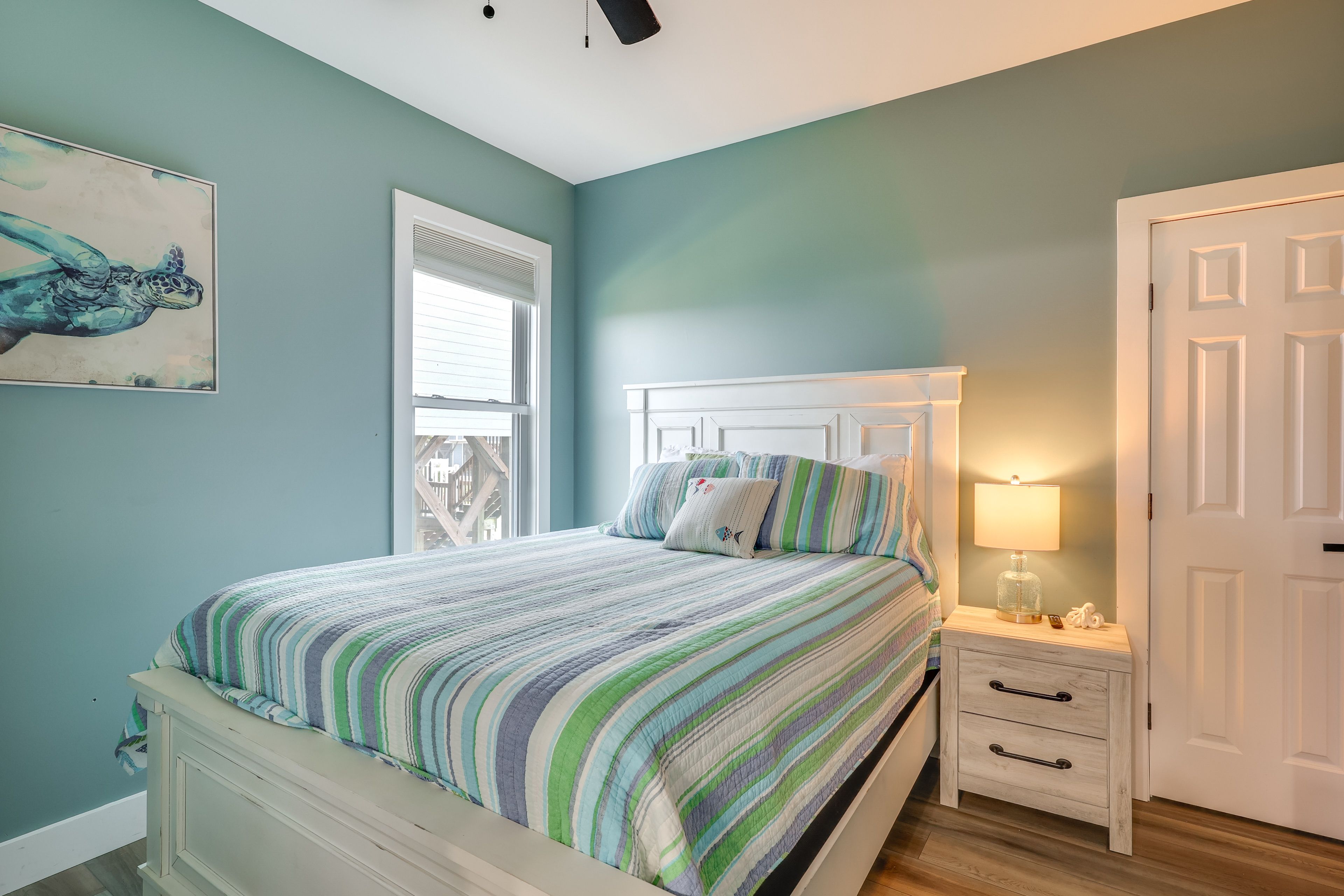 Bedroom 2 | Queen Bed | Main Level