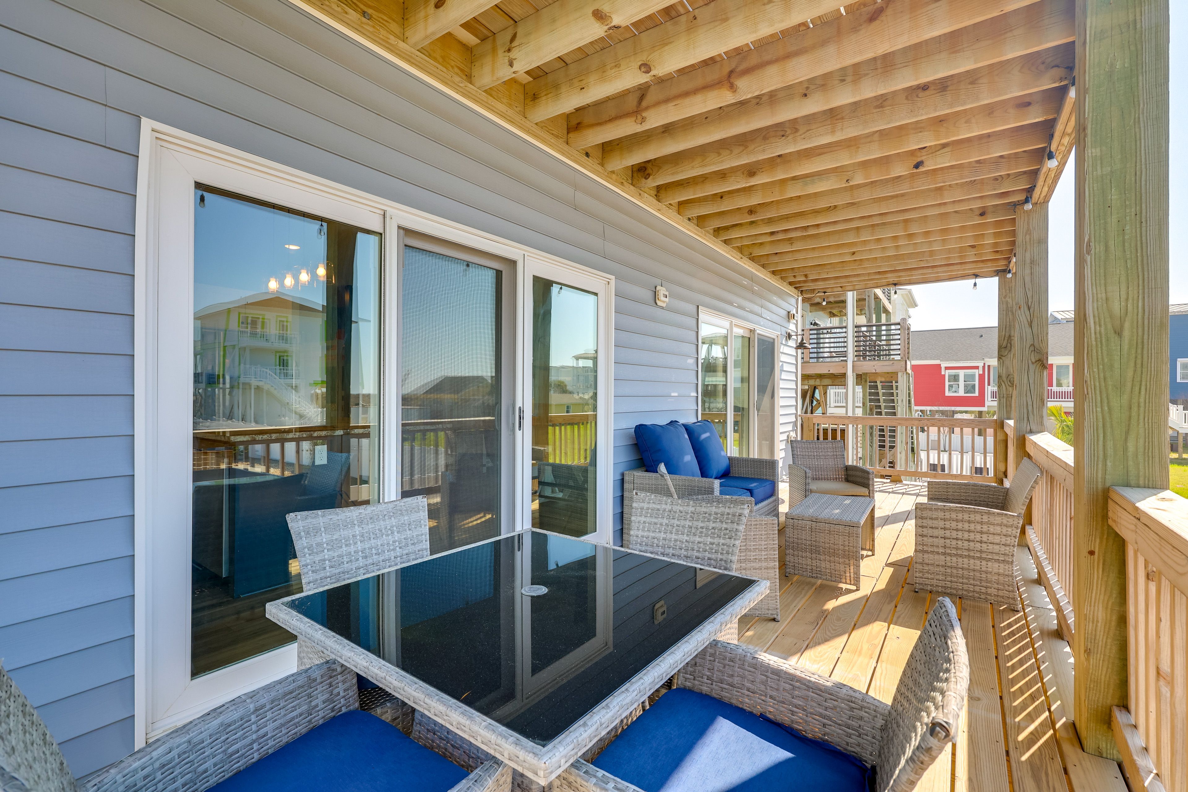 Oak Island Vacation Rental | 5BR | 6BA | 2,600 Sq Ft