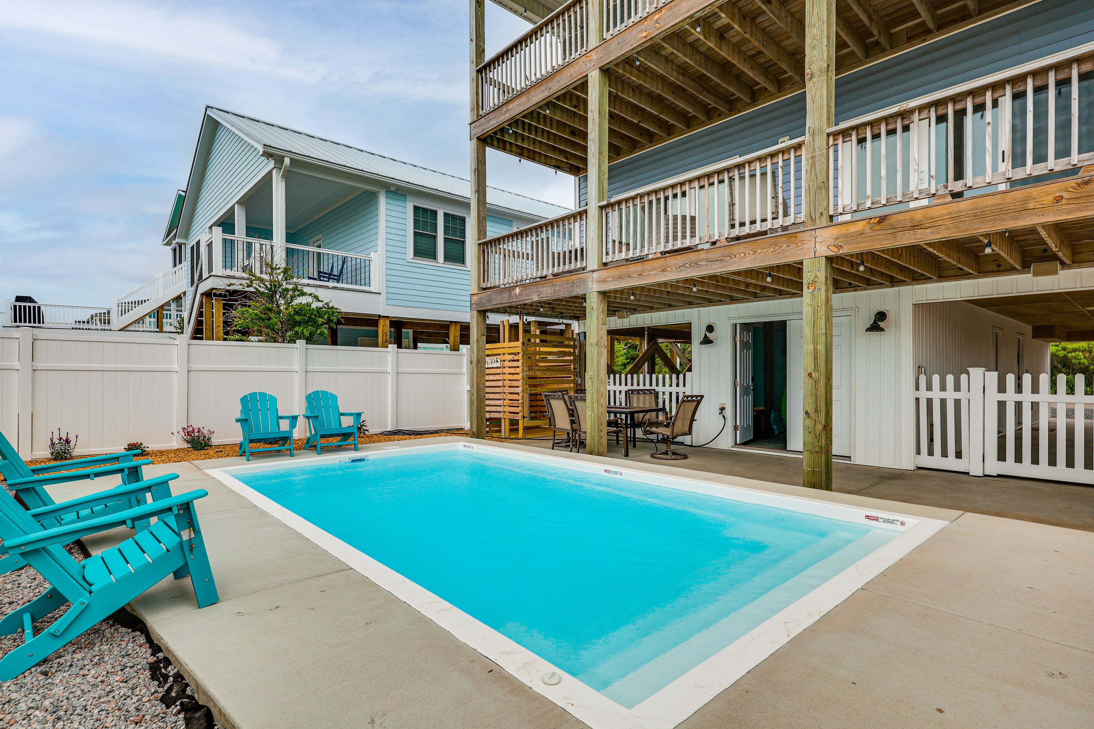 Oak Island Vacation Rental | 5BR | 6BA | 2,600 Sq Ft