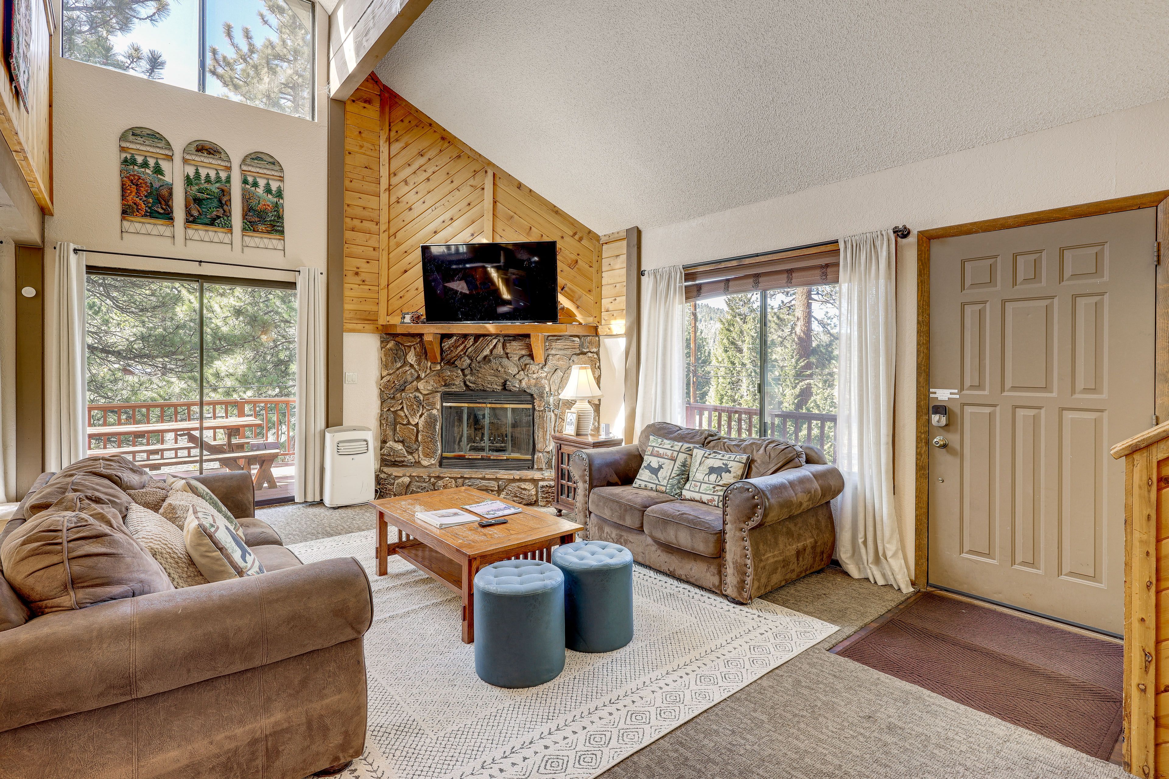 Living Room | Main Level