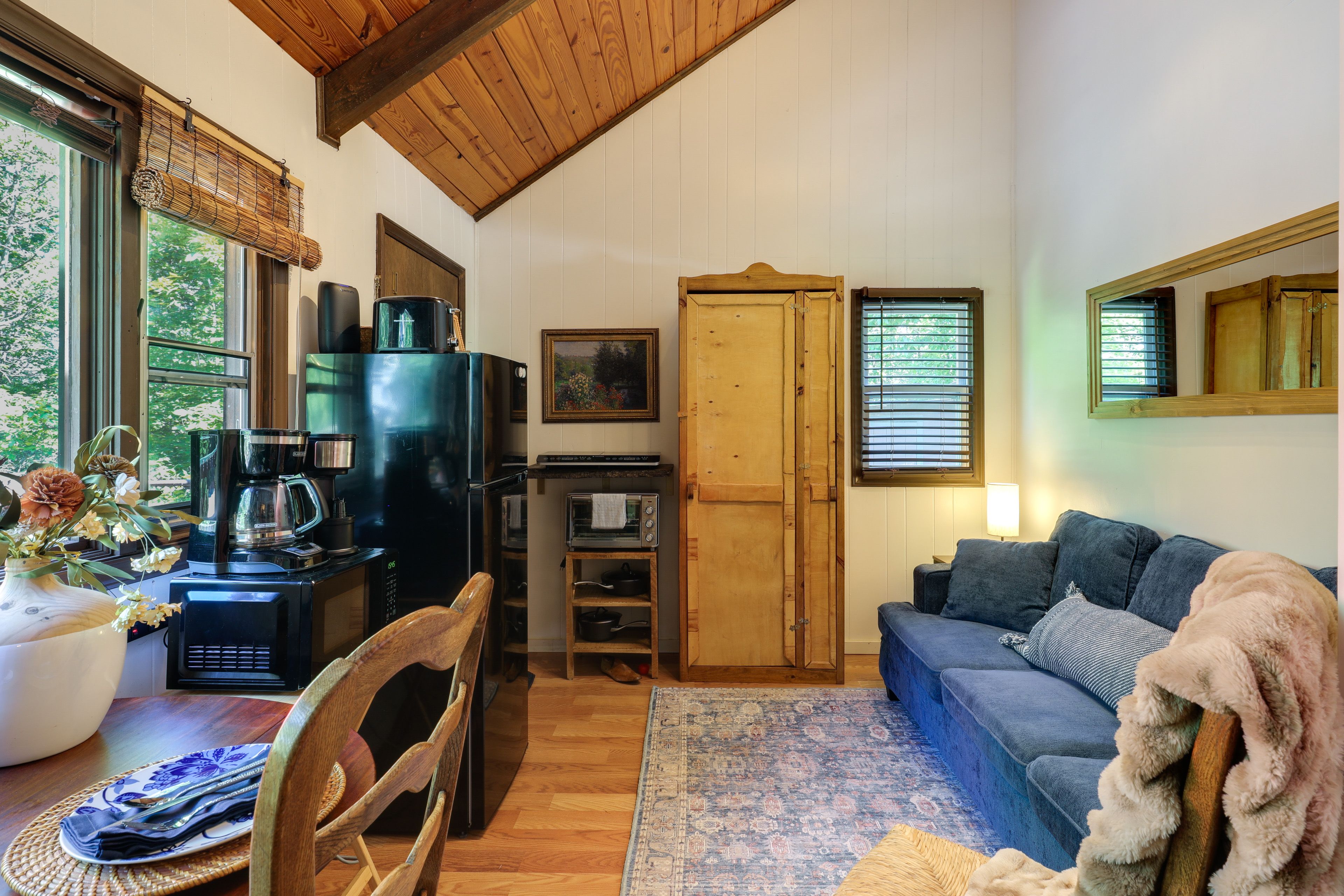 Unit Interior