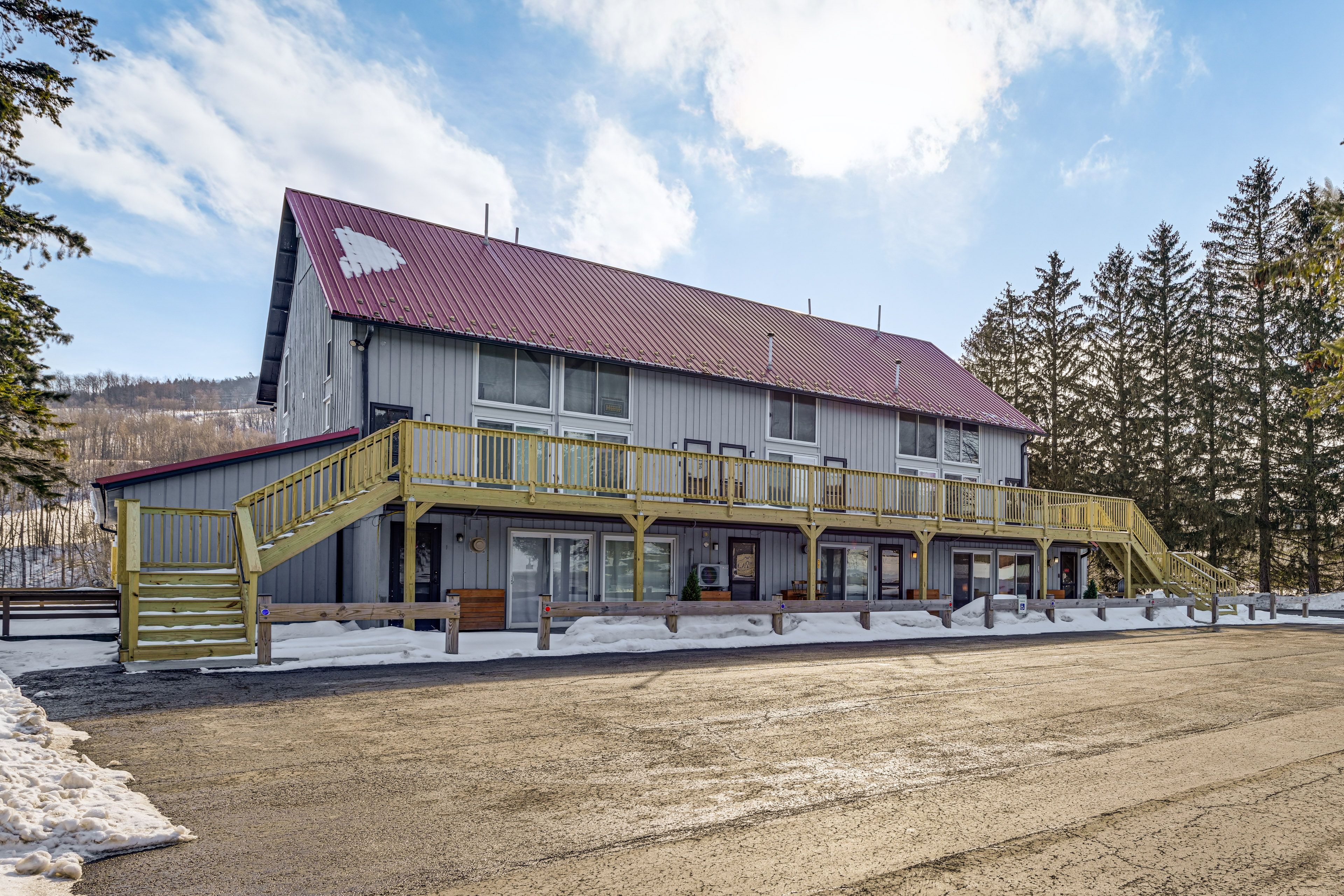 Cortland Vacation Rental | Studio | 1BA | 364 Sq Ft