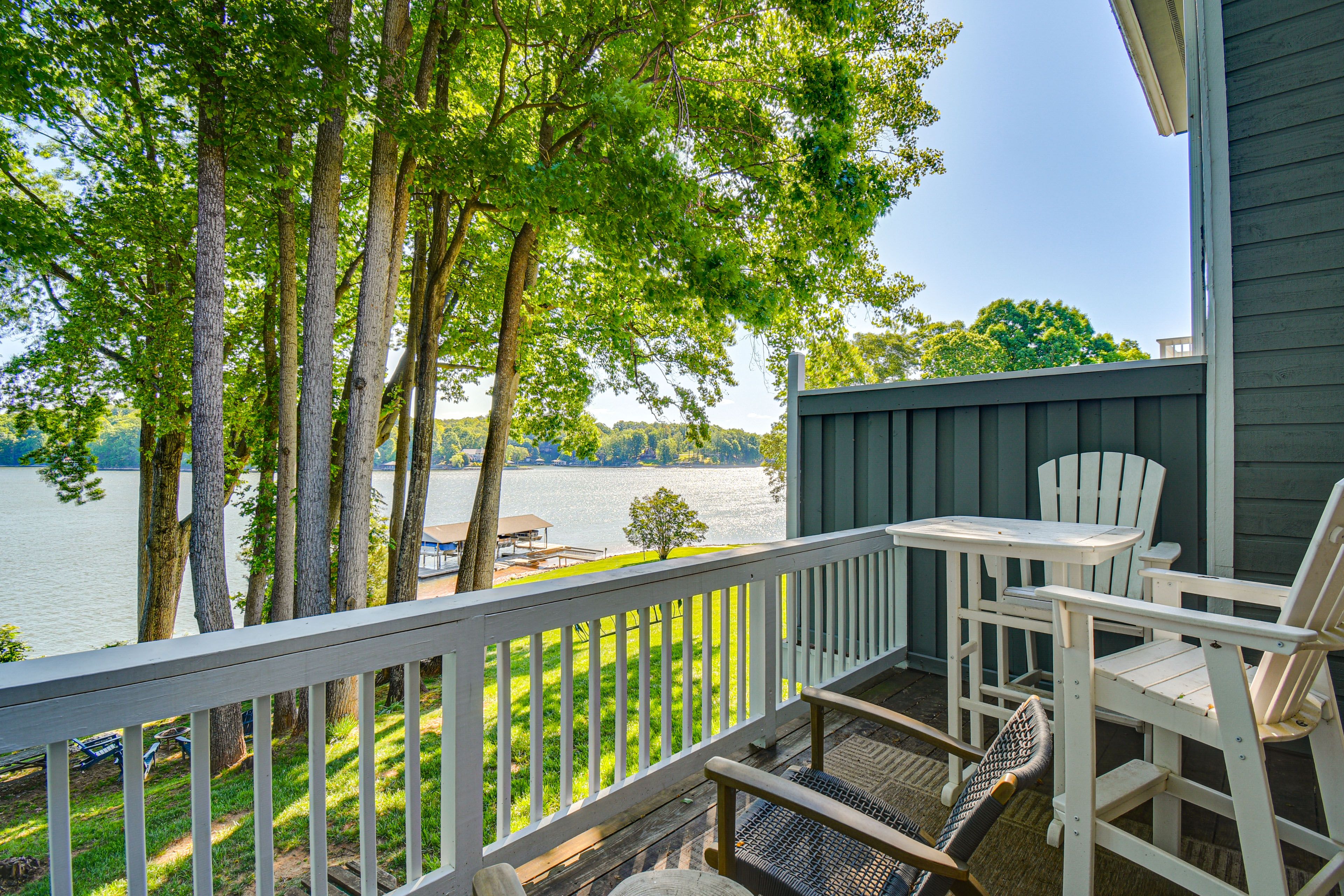 Moneta Vacation Rental | 3BR | 2BA | 1,536 Sq Ft | Stairs Required