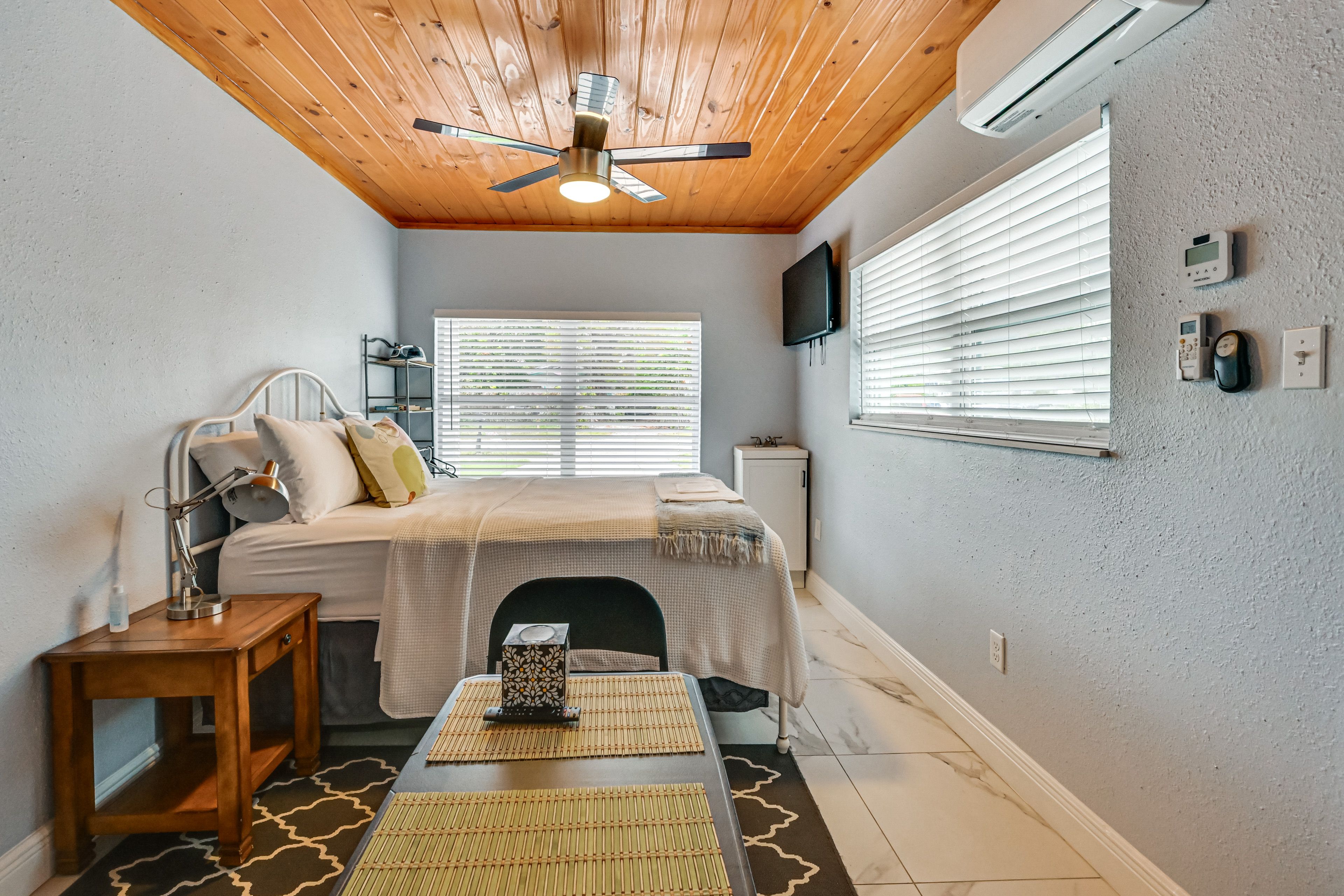 Tampa Vacation Rental | Studio | 1BA | 1,000 Sq Ft | 1 Step to Enter