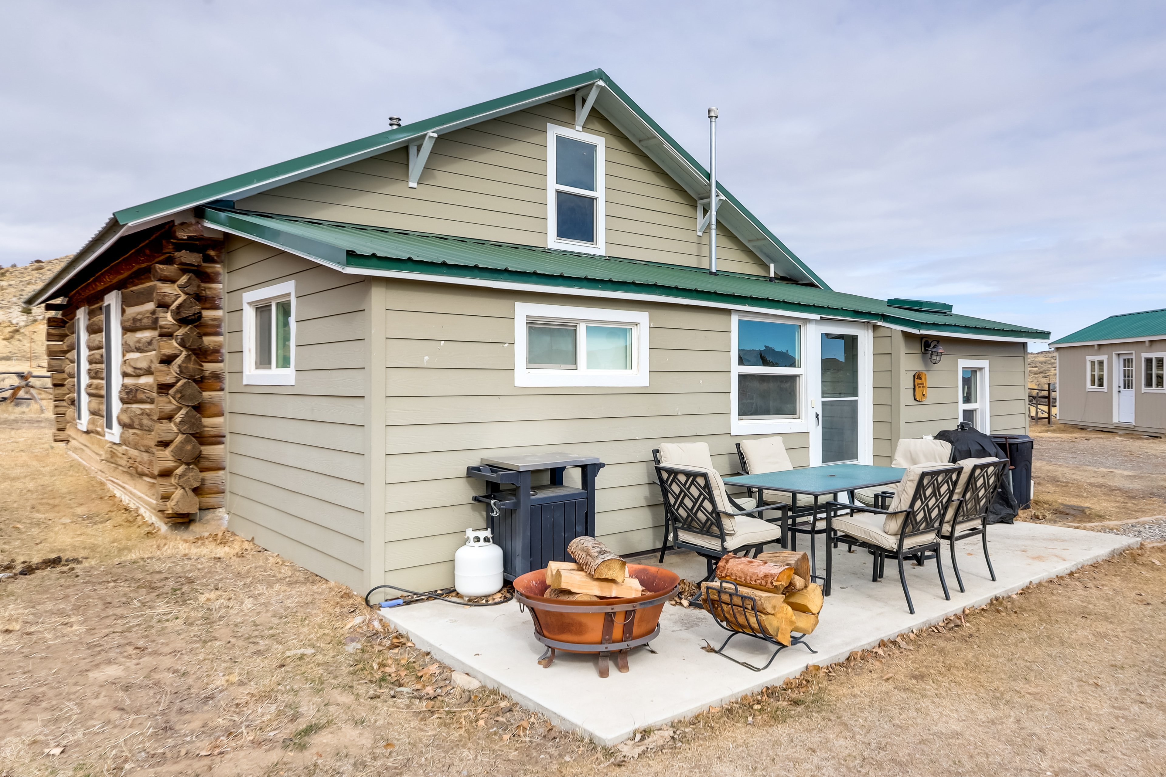 Thermopolis Vacation Rental | 3BR | 1BA | 1,600 Sq Ft