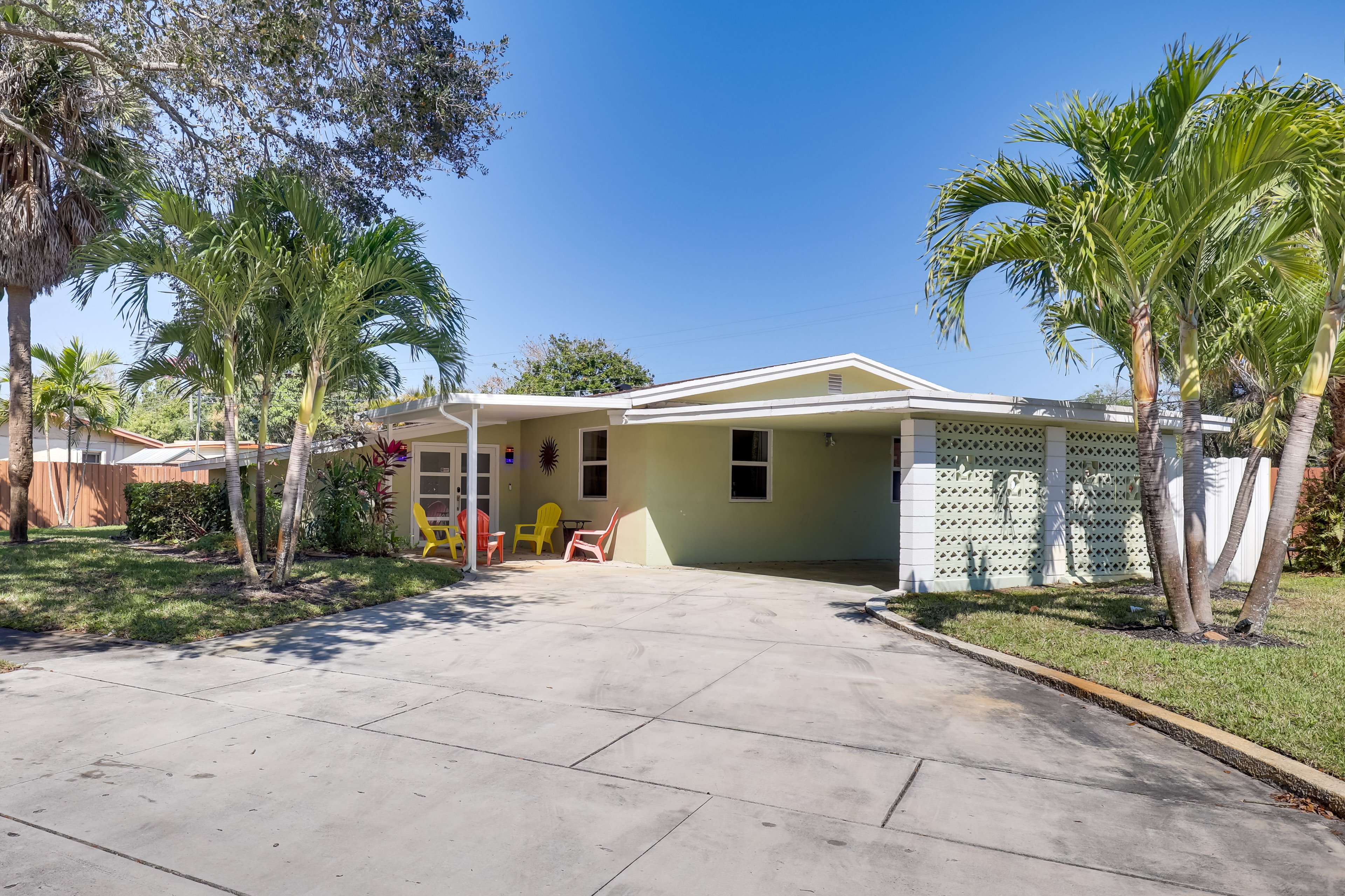 Parking | Driveway (3 Vehicles) | Street Parking Prohibited