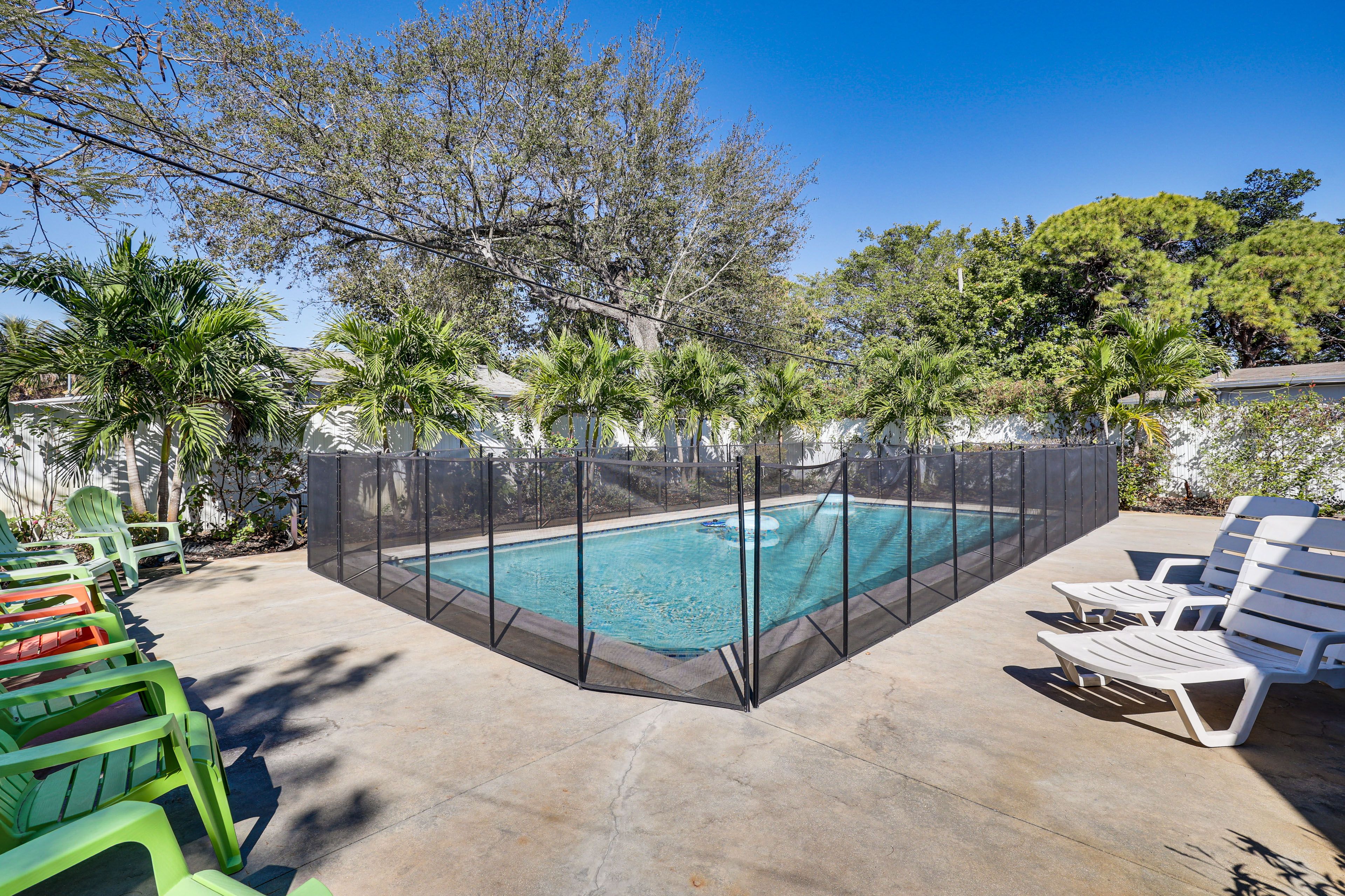 Backyard | Private Pool