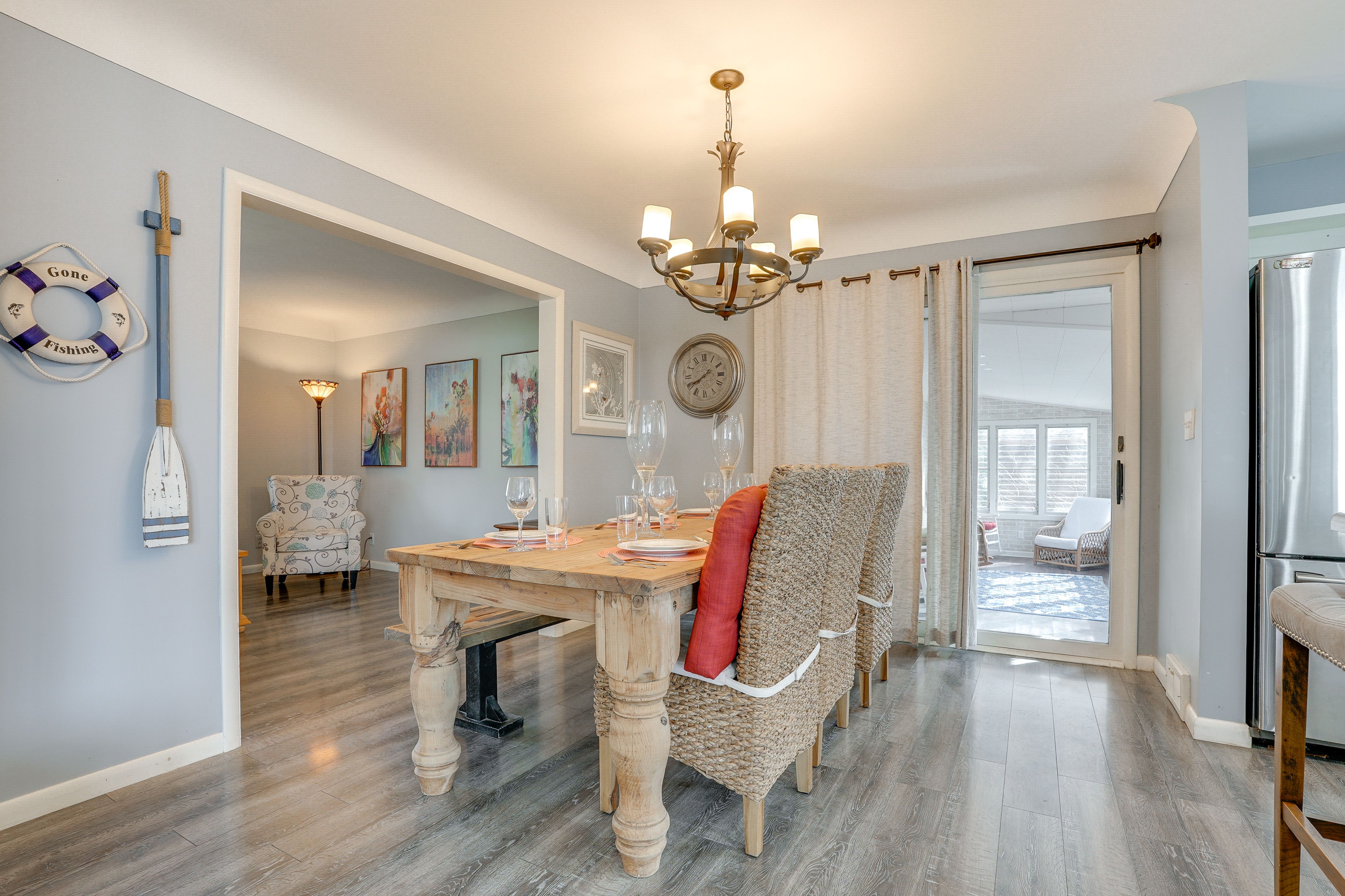 Dining Area | Main Level