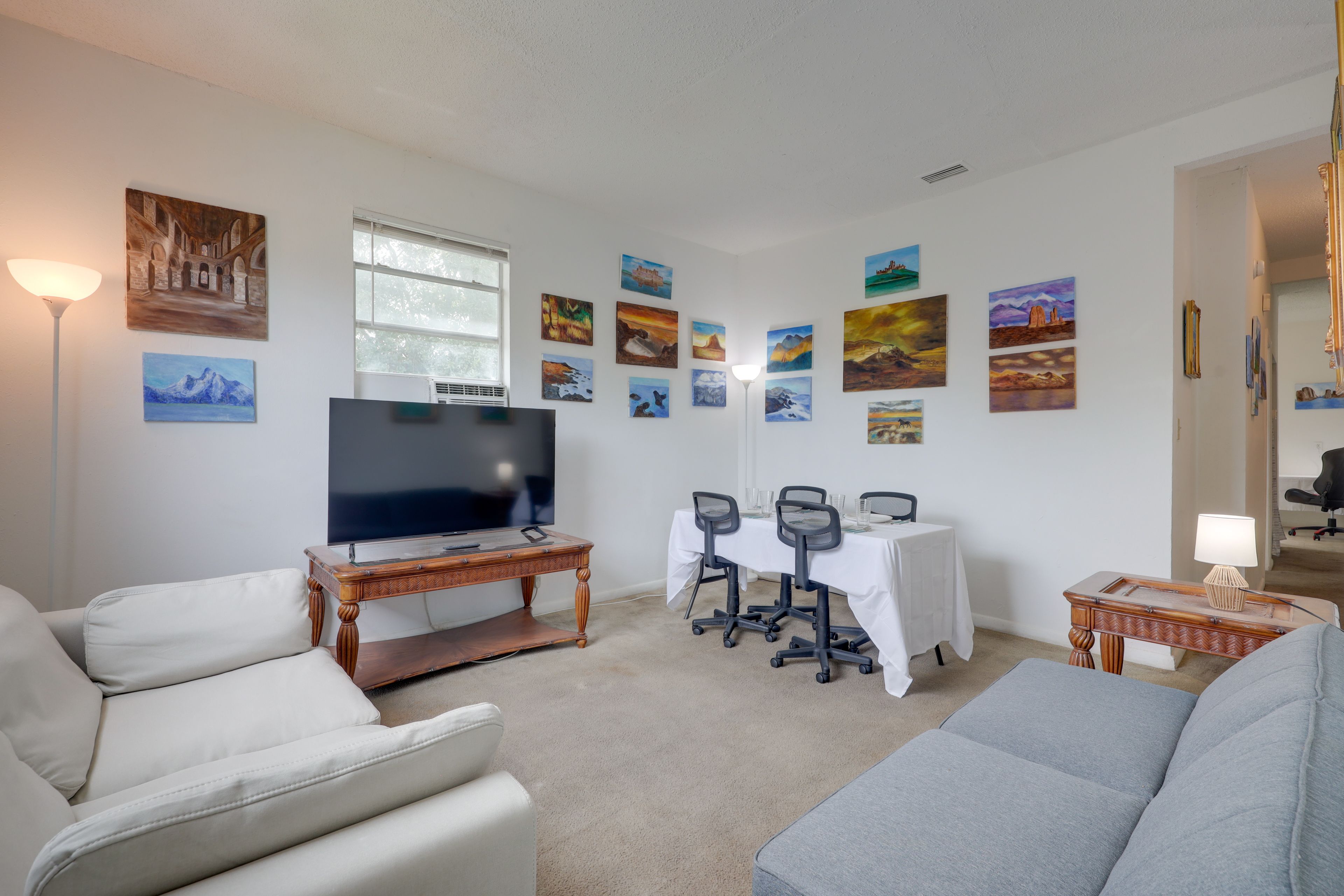 Jacksonville Vacation Rental | 1BR | 1BA | Stairs Required | 742 Sq Ft