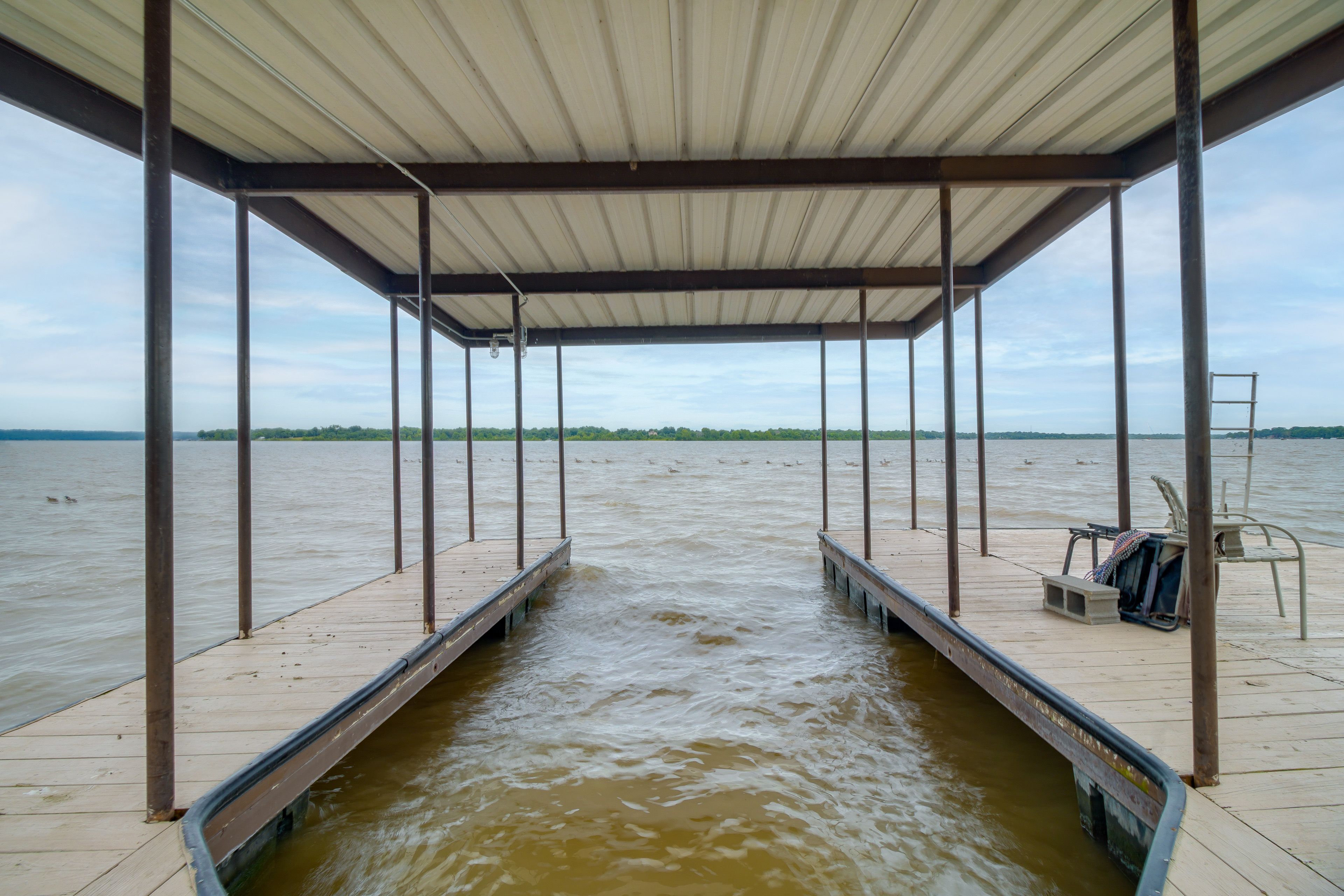 Dock
