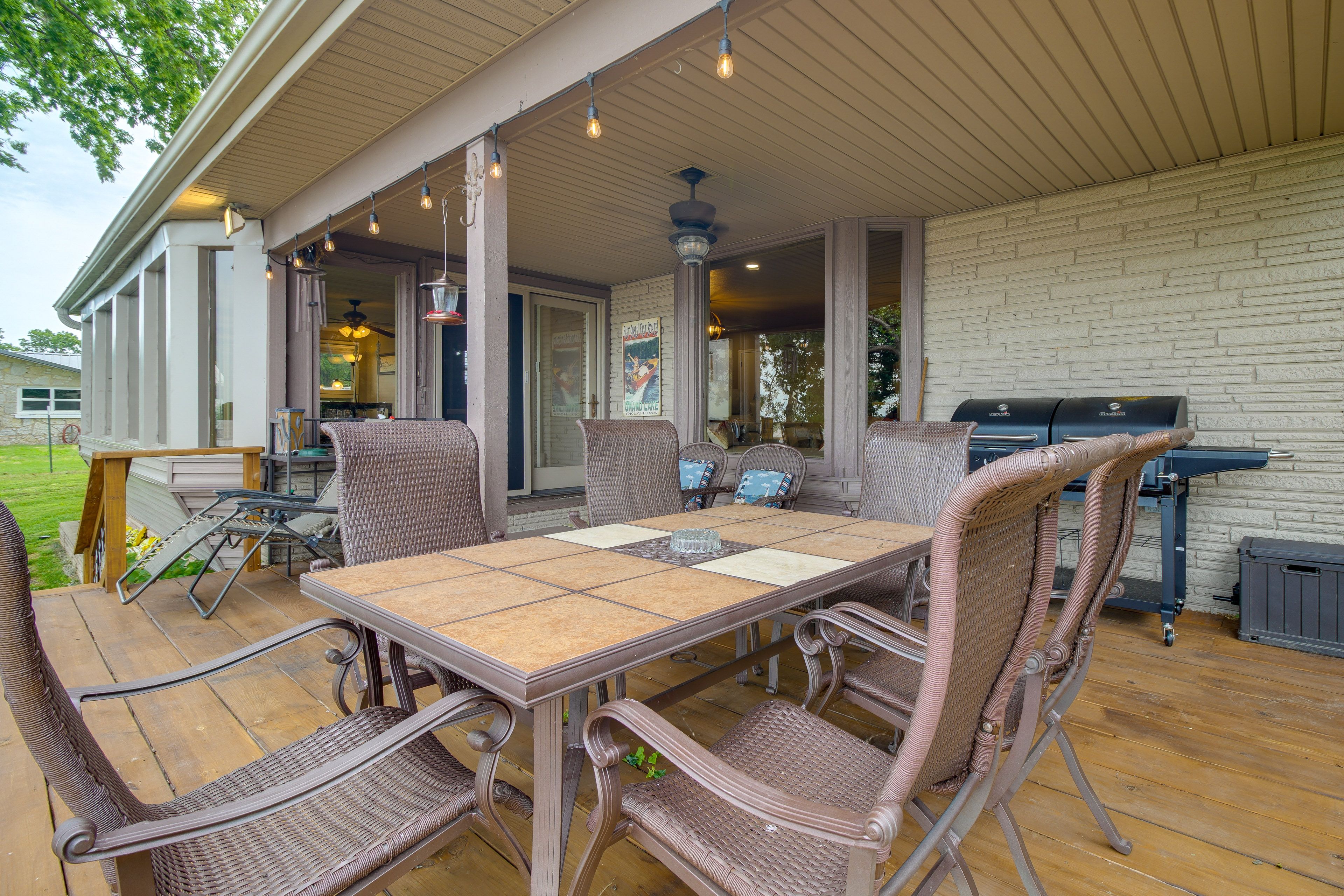 Grove Vacation Rental | 3BR | 3BA | 2,225 Sq Ft