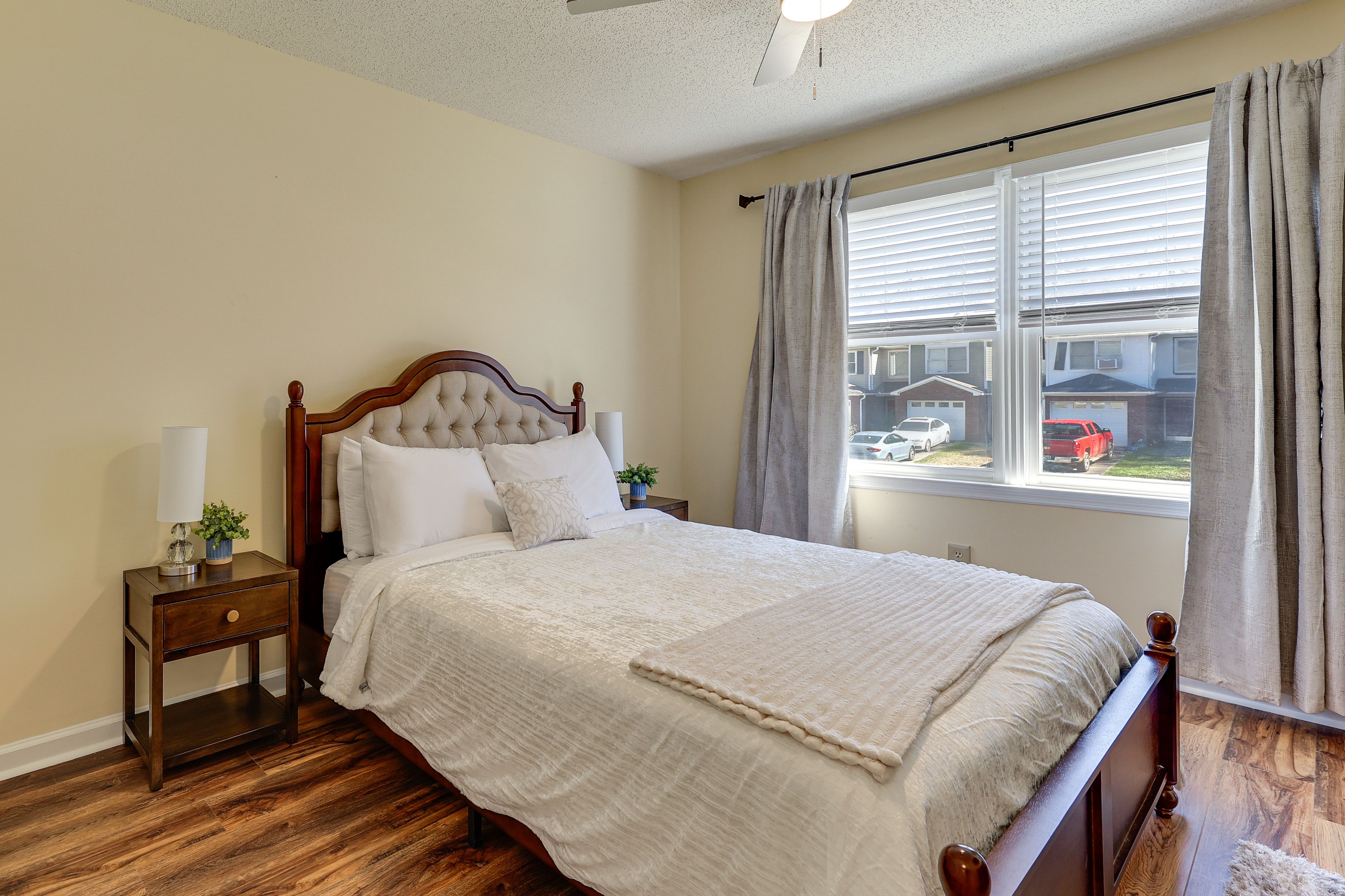 Bedroom 2 | Queen Bed | 2nd Floor