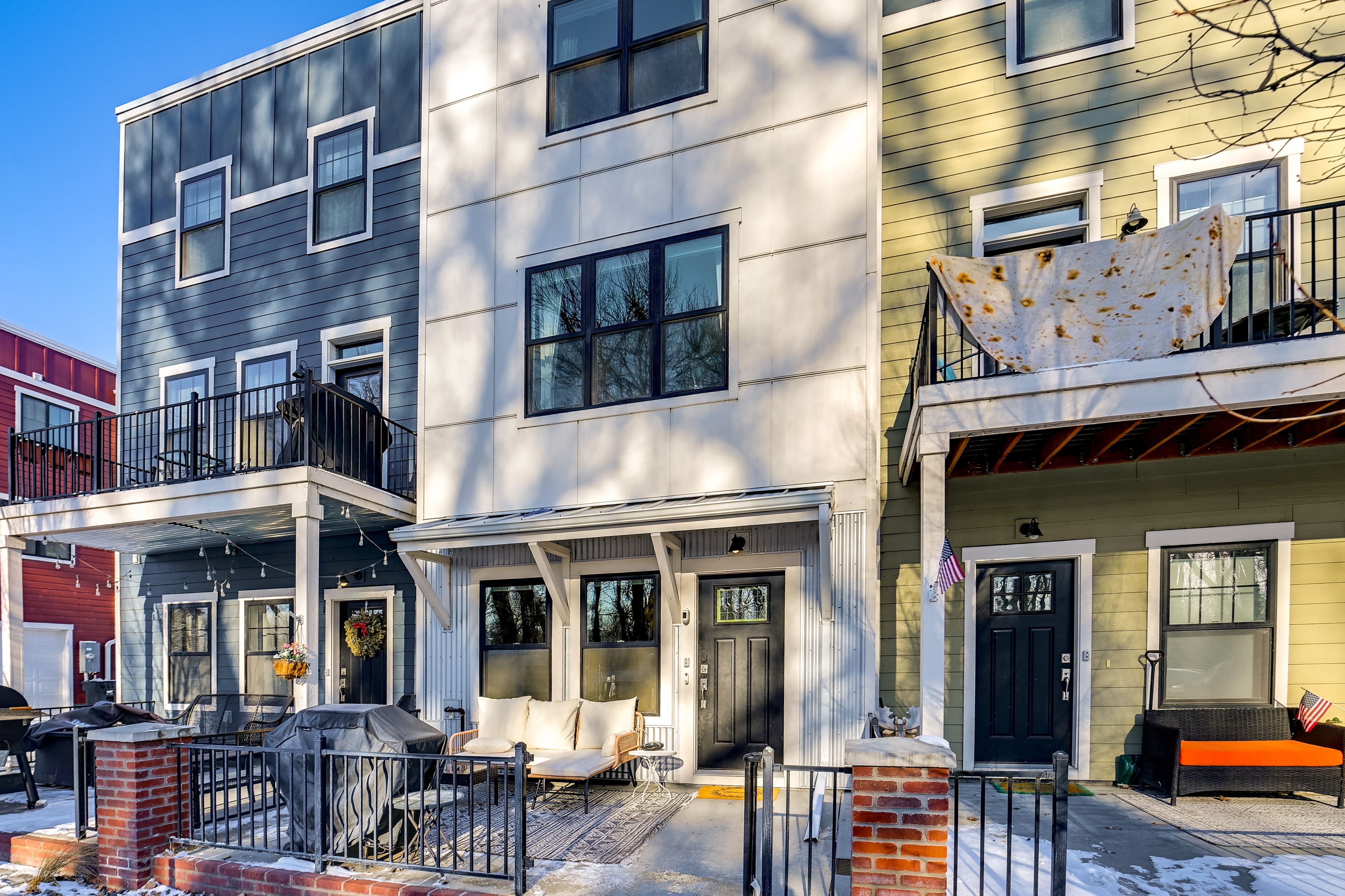 Parking | Free Street (First-Come, First-Served)