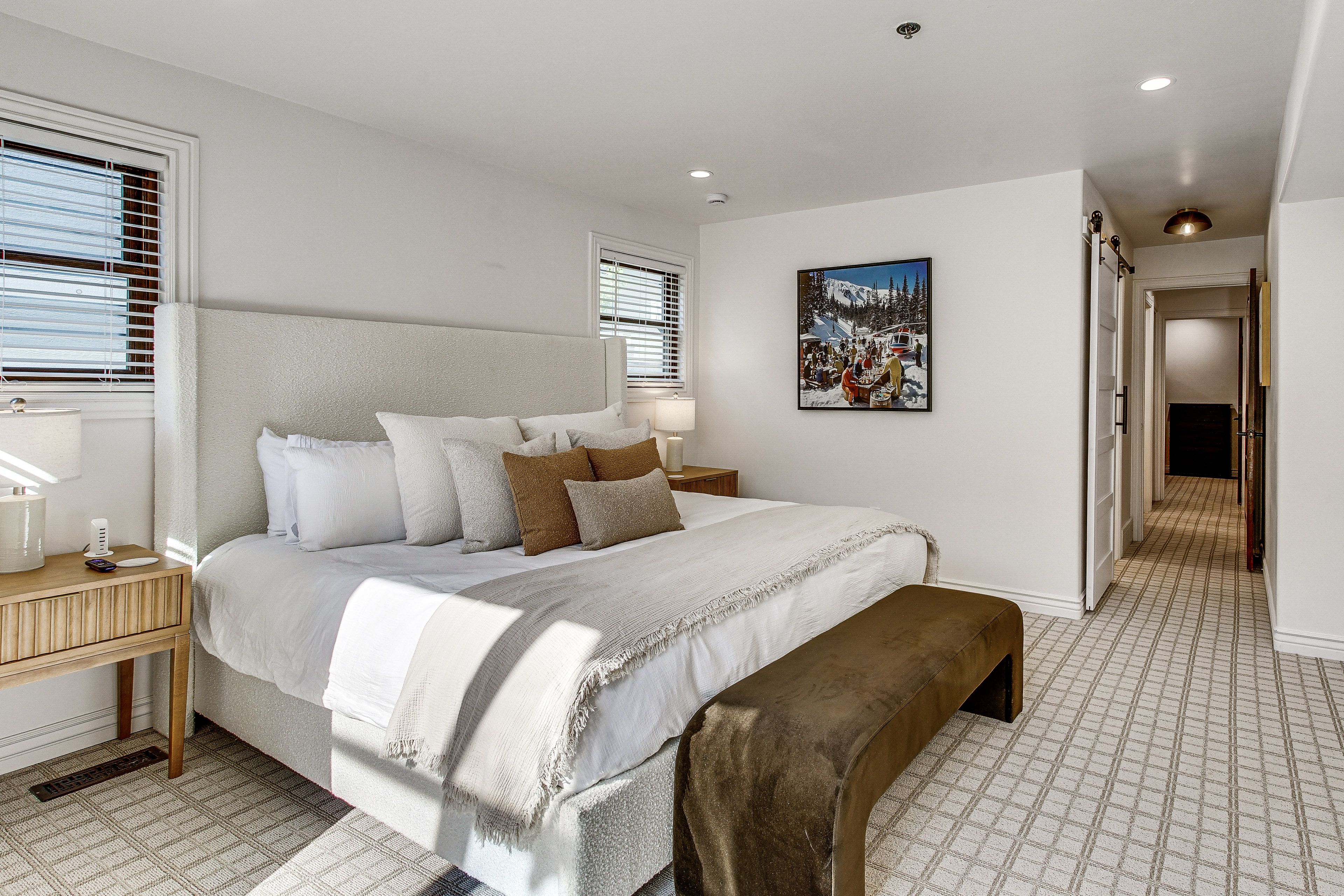 Bedroom 2 | King Bed | 3rd Floor